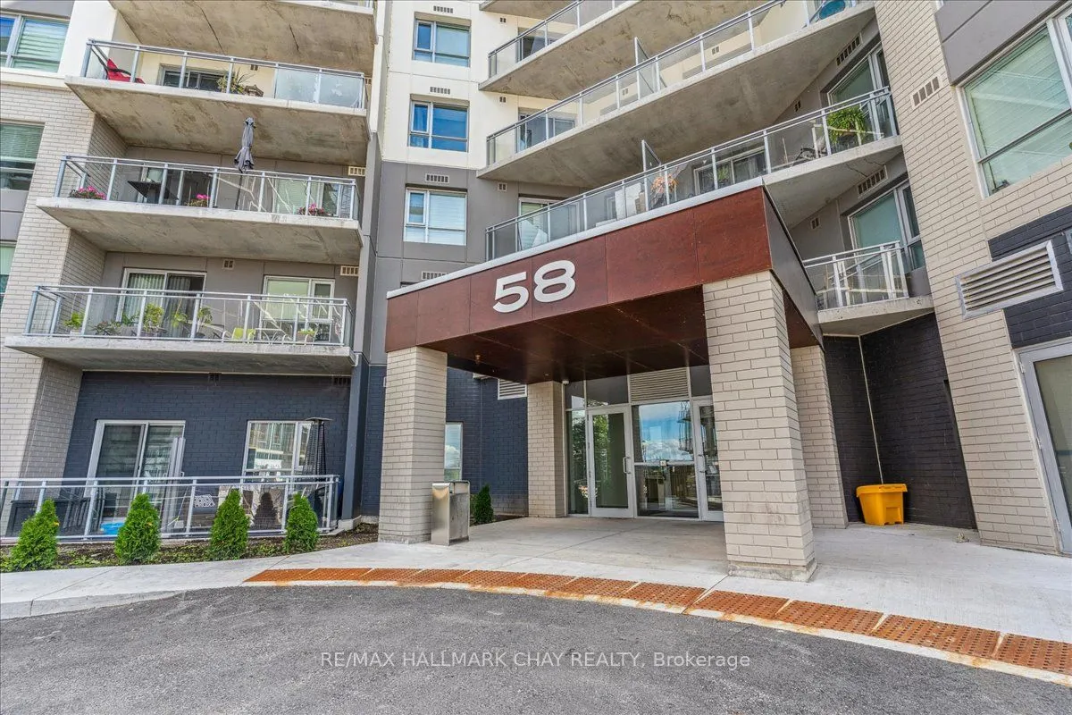 58 Lakeside Terrace #1110