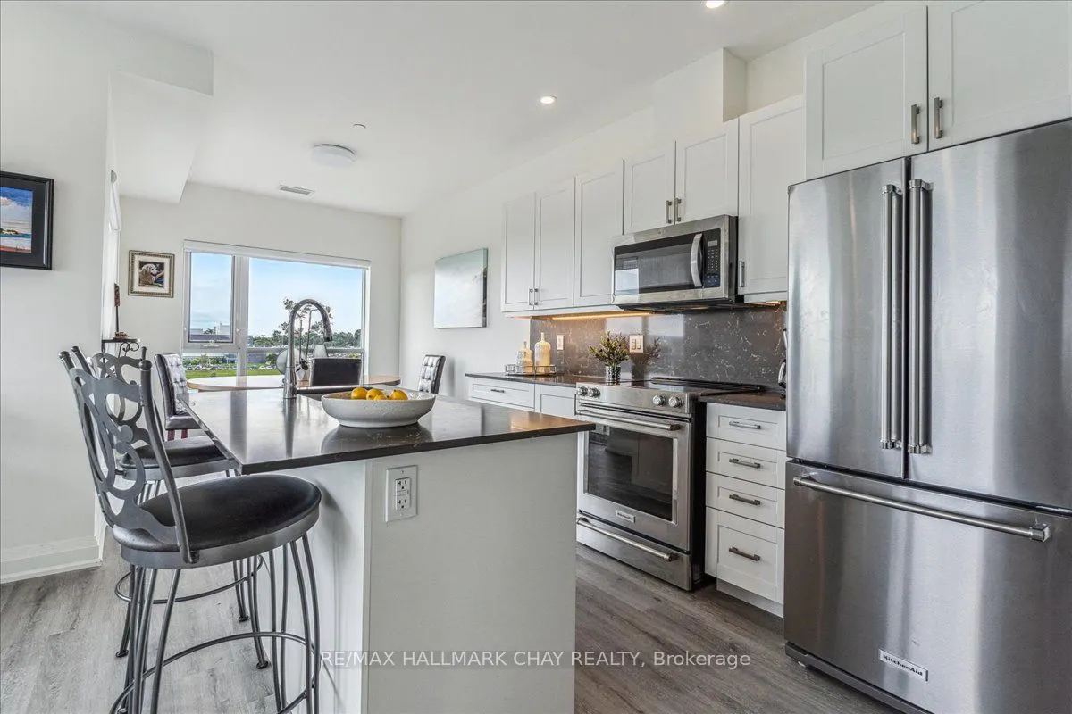 58 Lakeside Terrace #1110