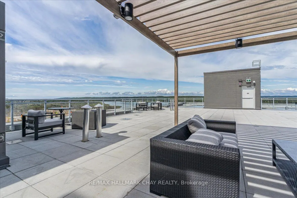 58 Lakeside Terrace #1110