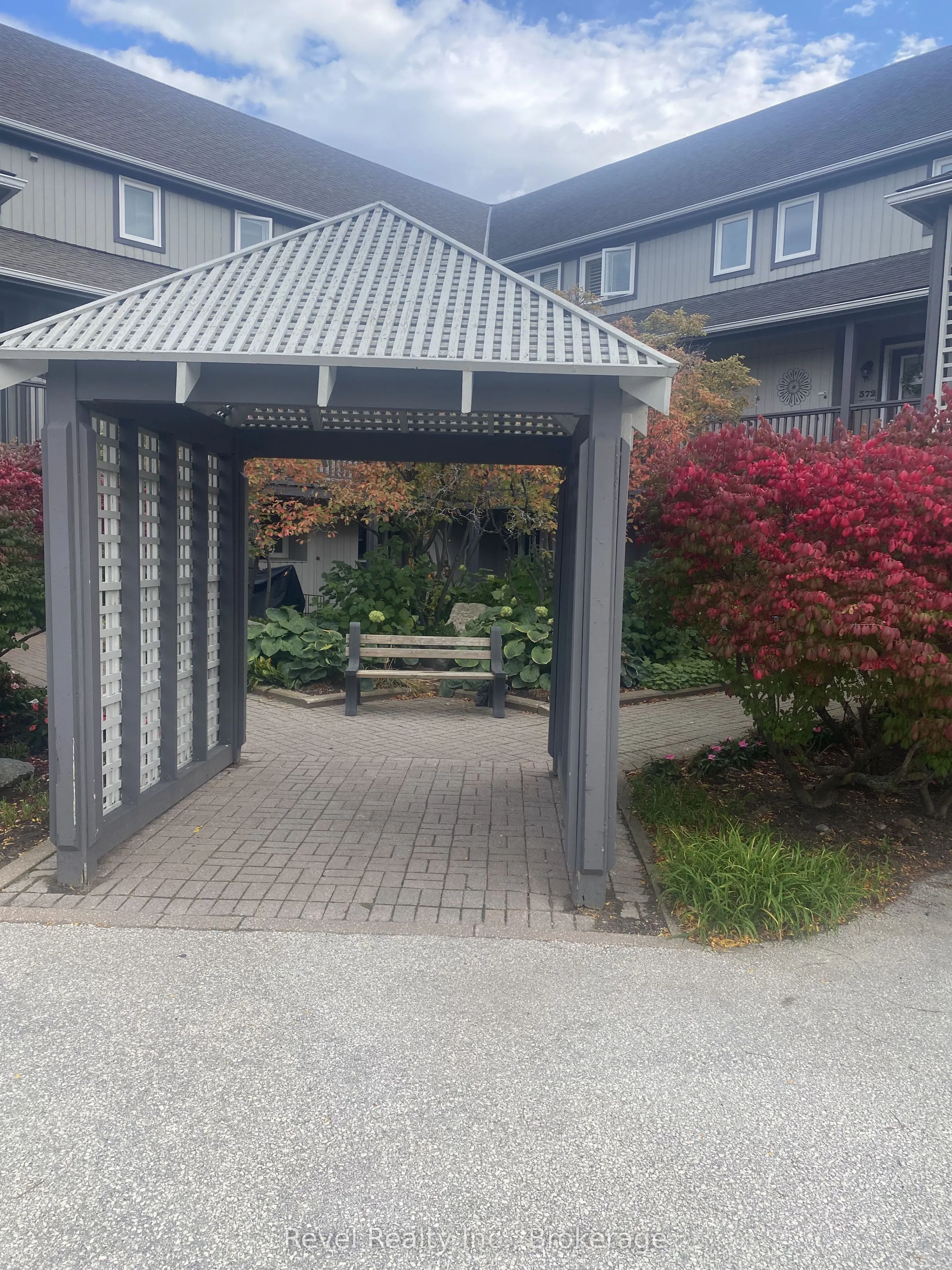 378 Mariners Way #9