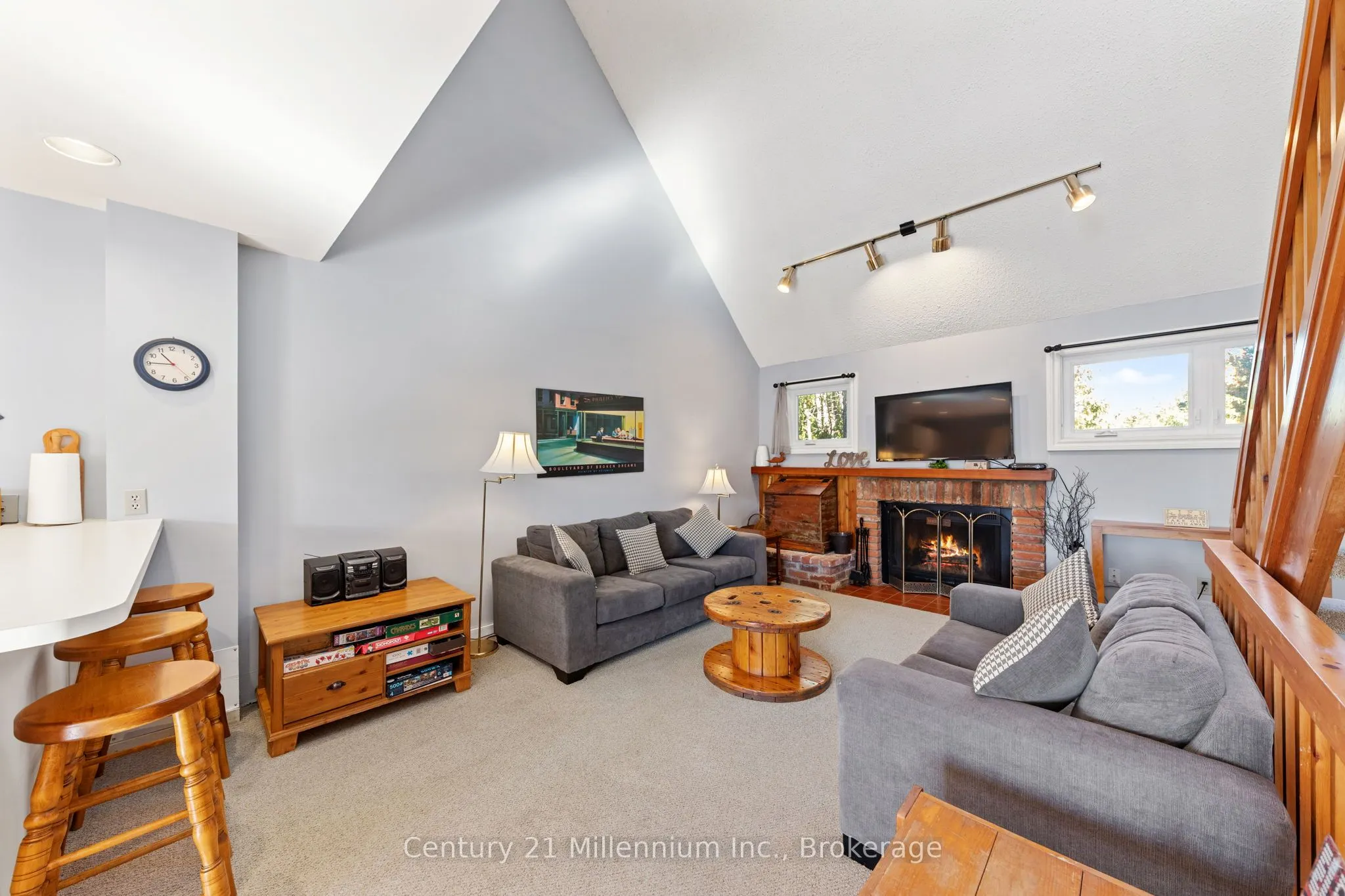 467 Oxbow Crescent #7