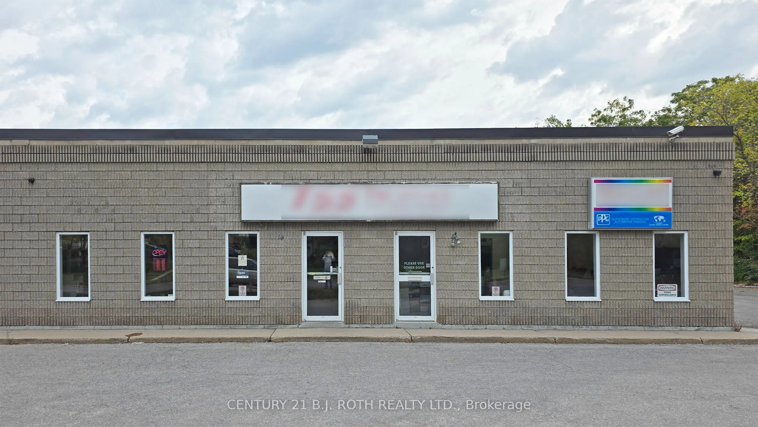 159 Anne Street S #E, F