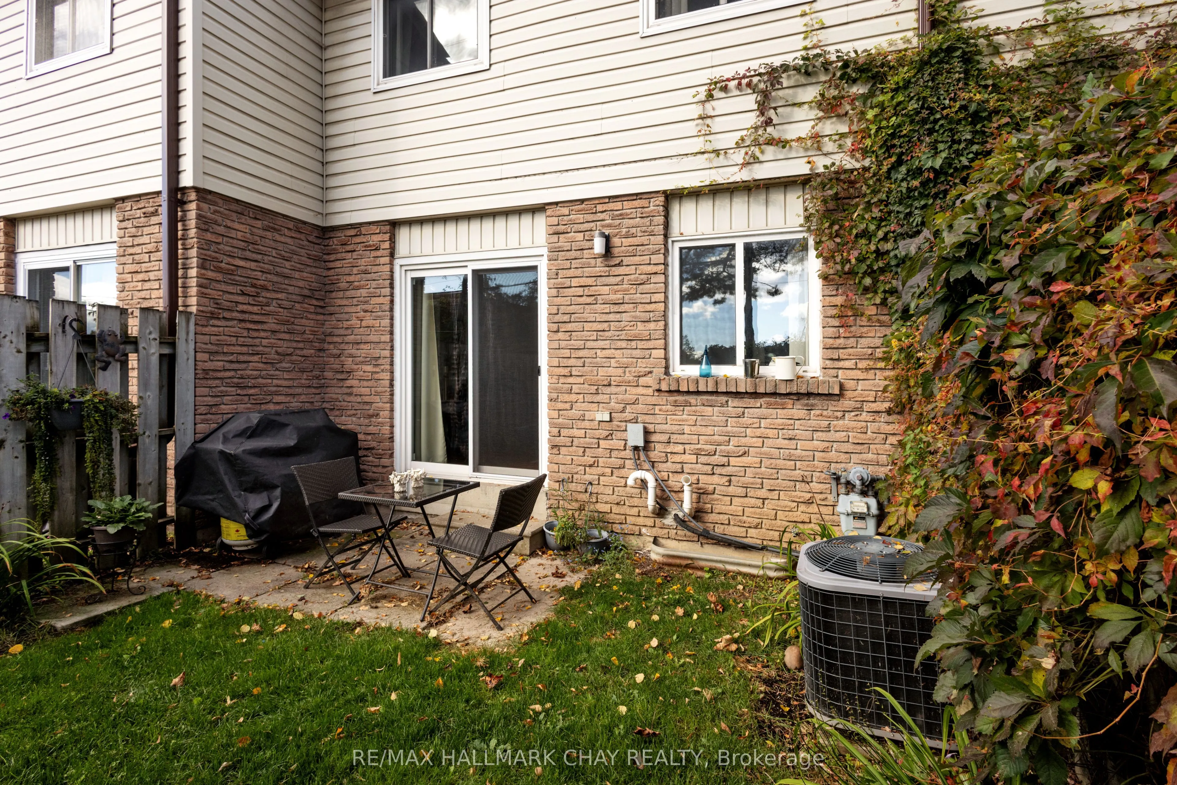 261 Rose Street #4
