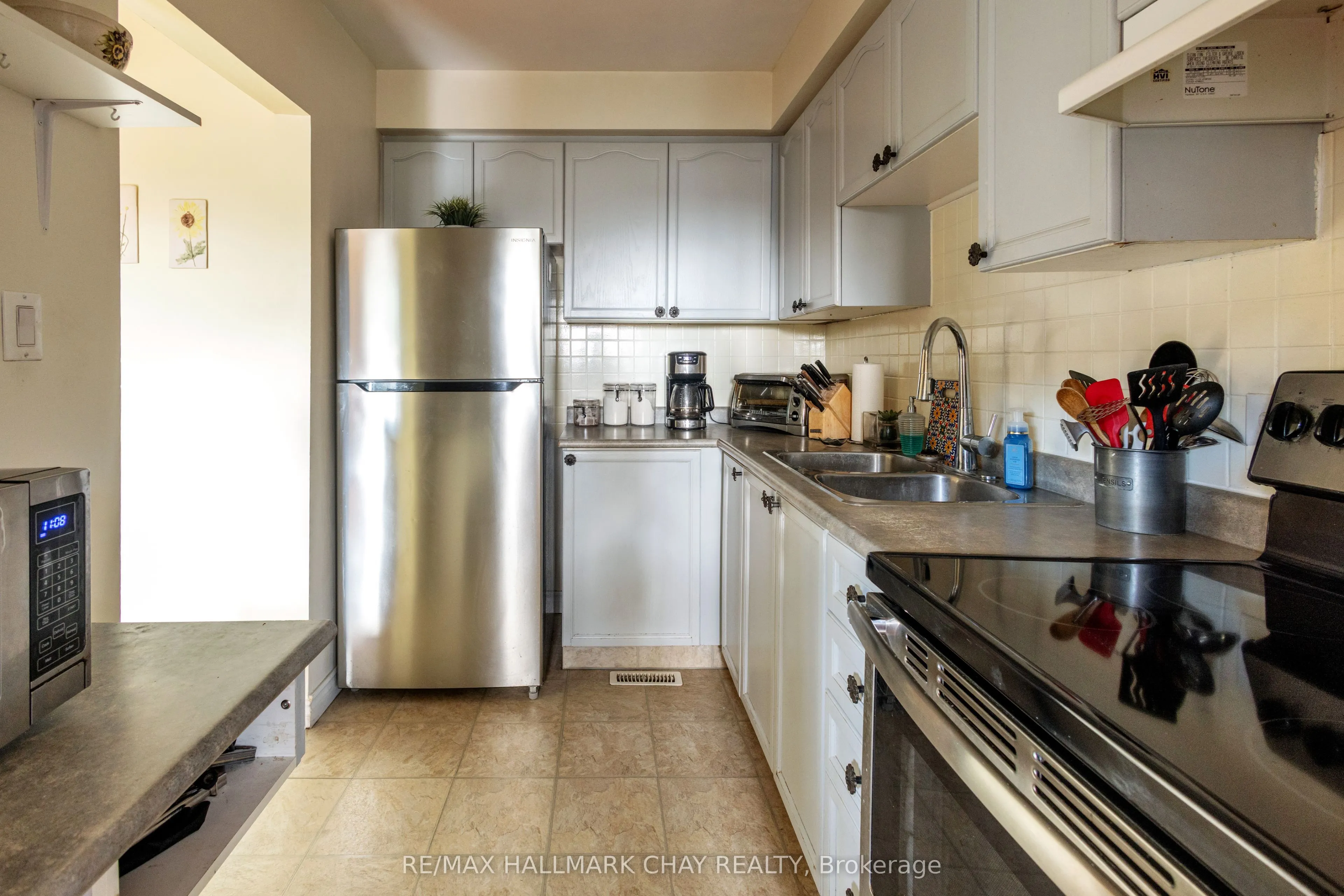 261 Rose Street #4