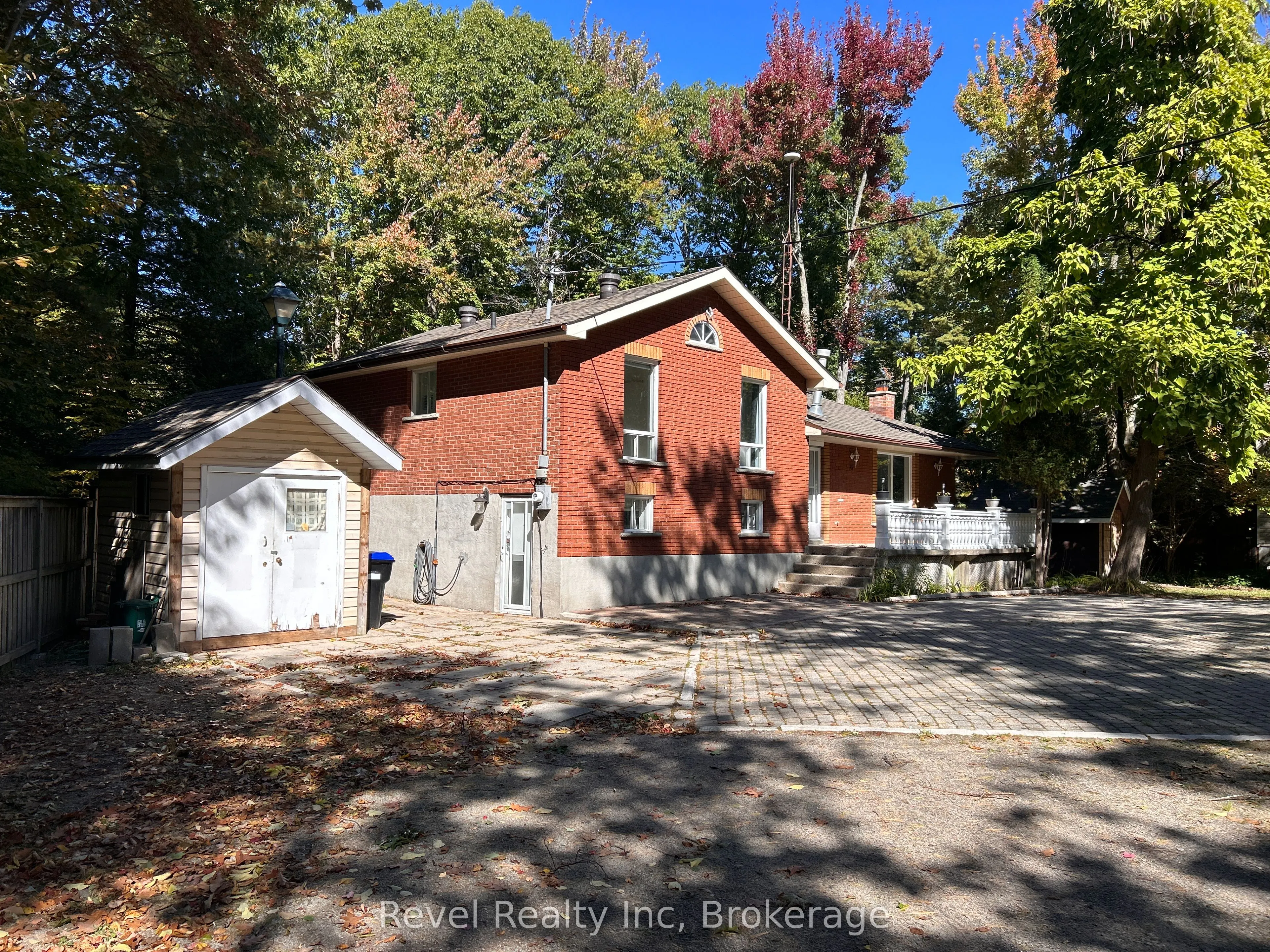 97 Forest Circle