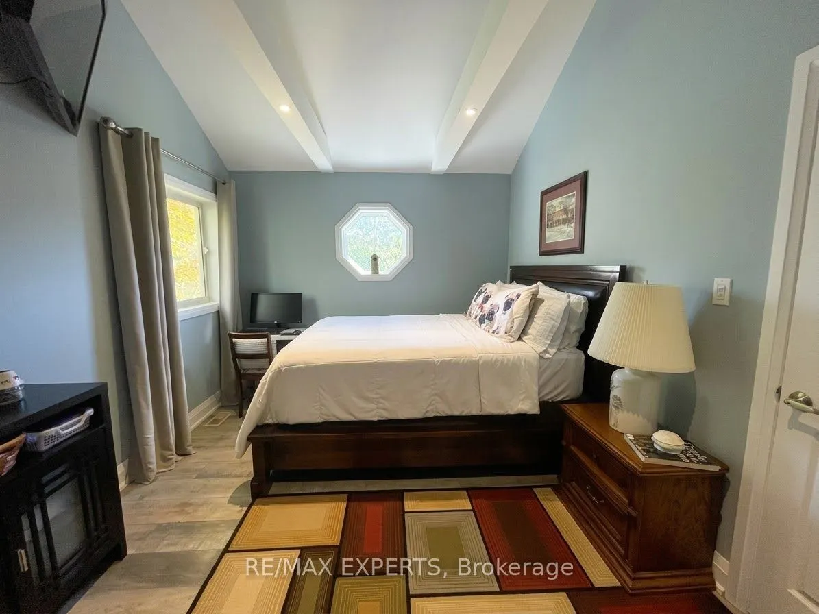 37 62nd Street N
