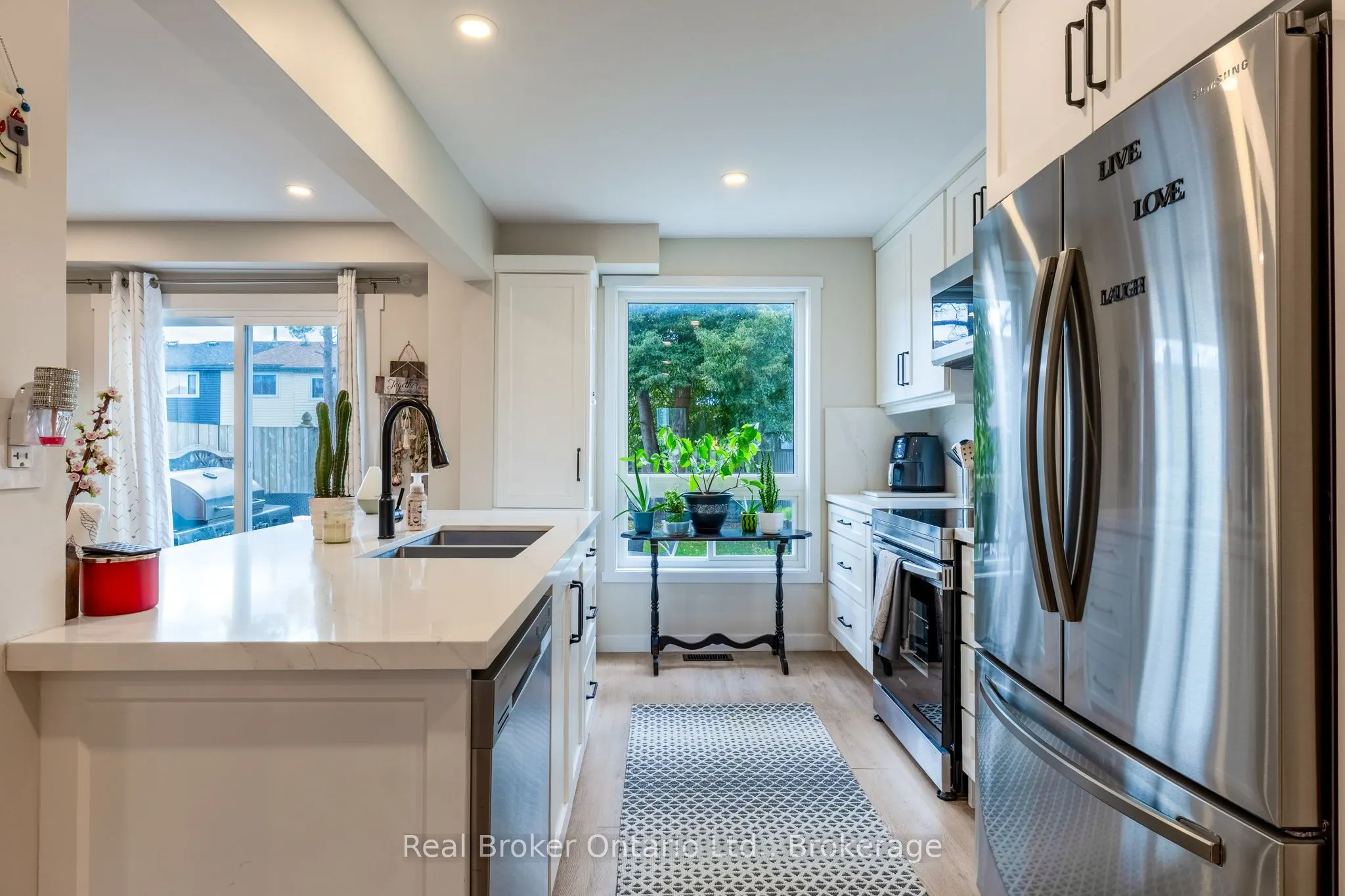 38 Christie Crescent