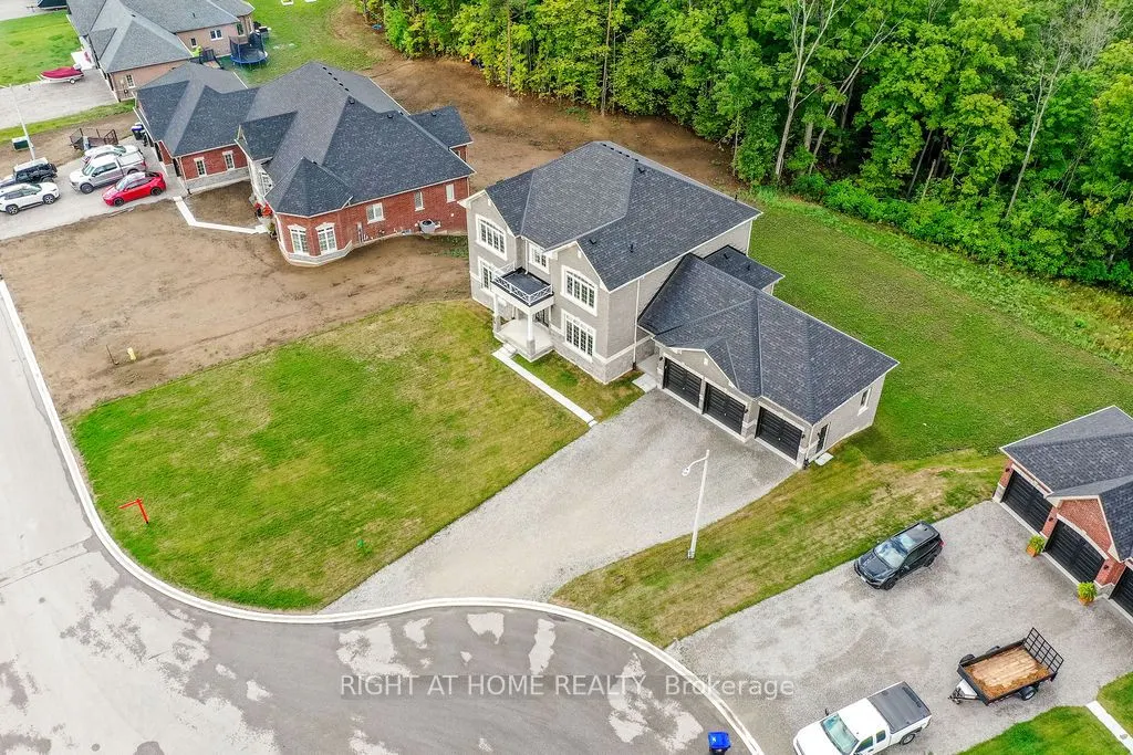 8 Forest Heights Court