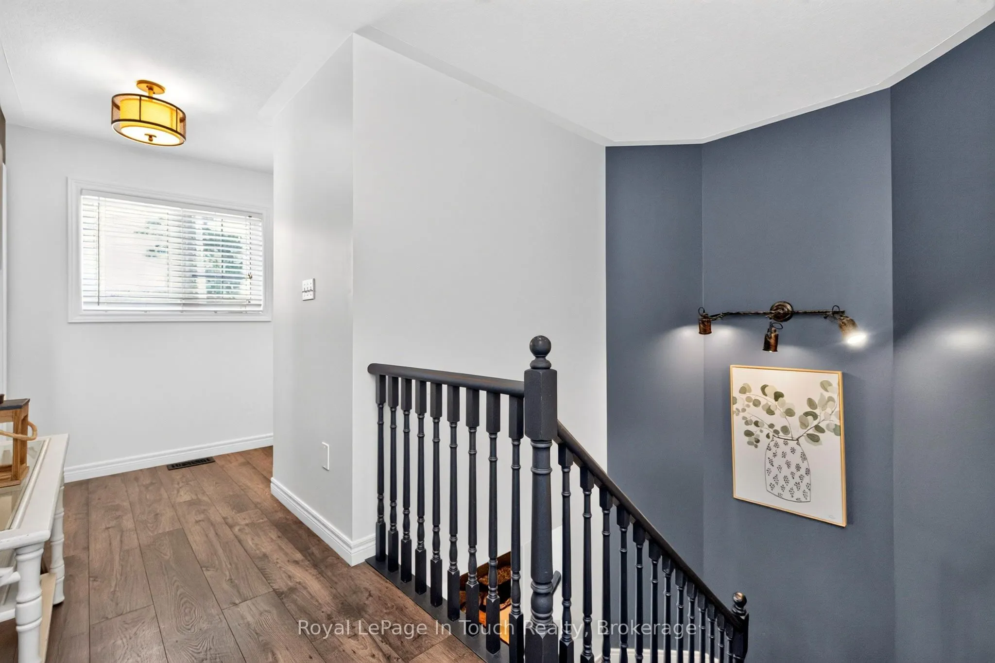 682 DOMINION Avenue