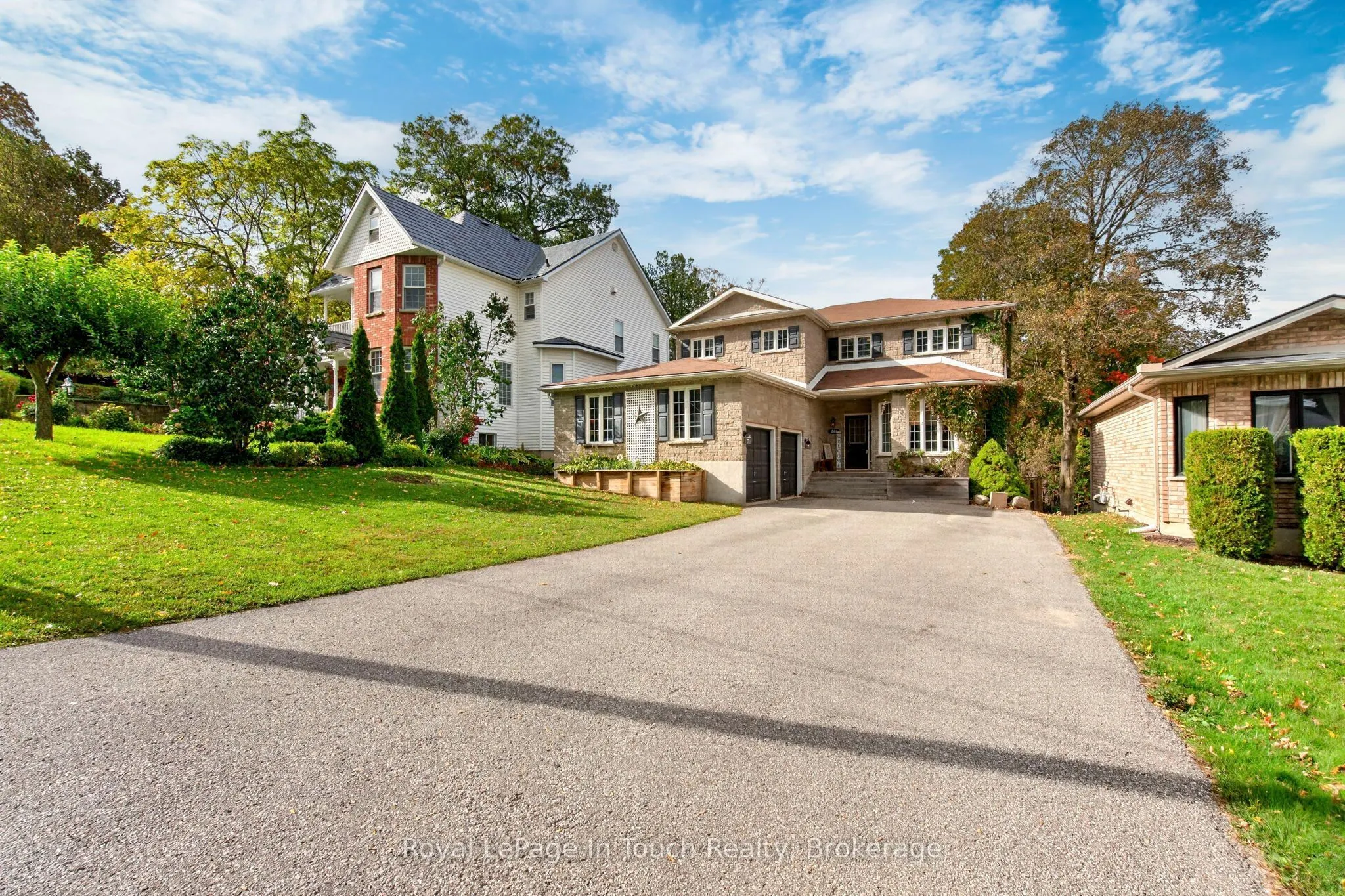682 DOMINION Avenue