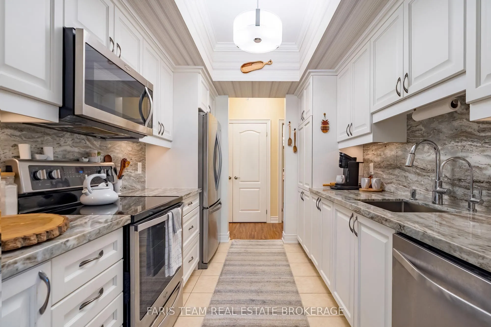 42 Ferndale Drive S #212
