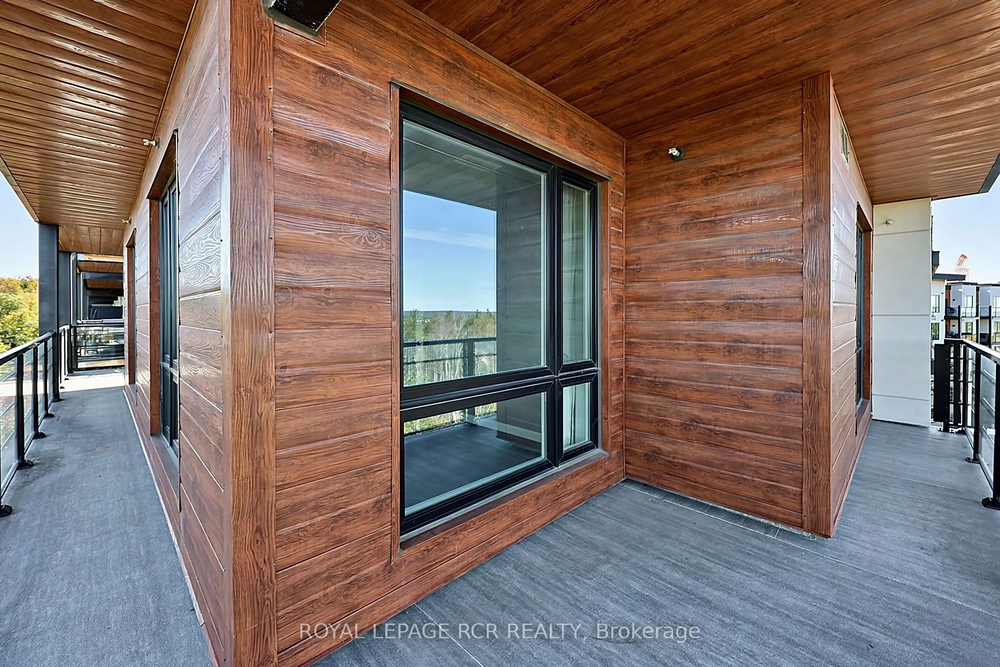 302 Essa Road #502