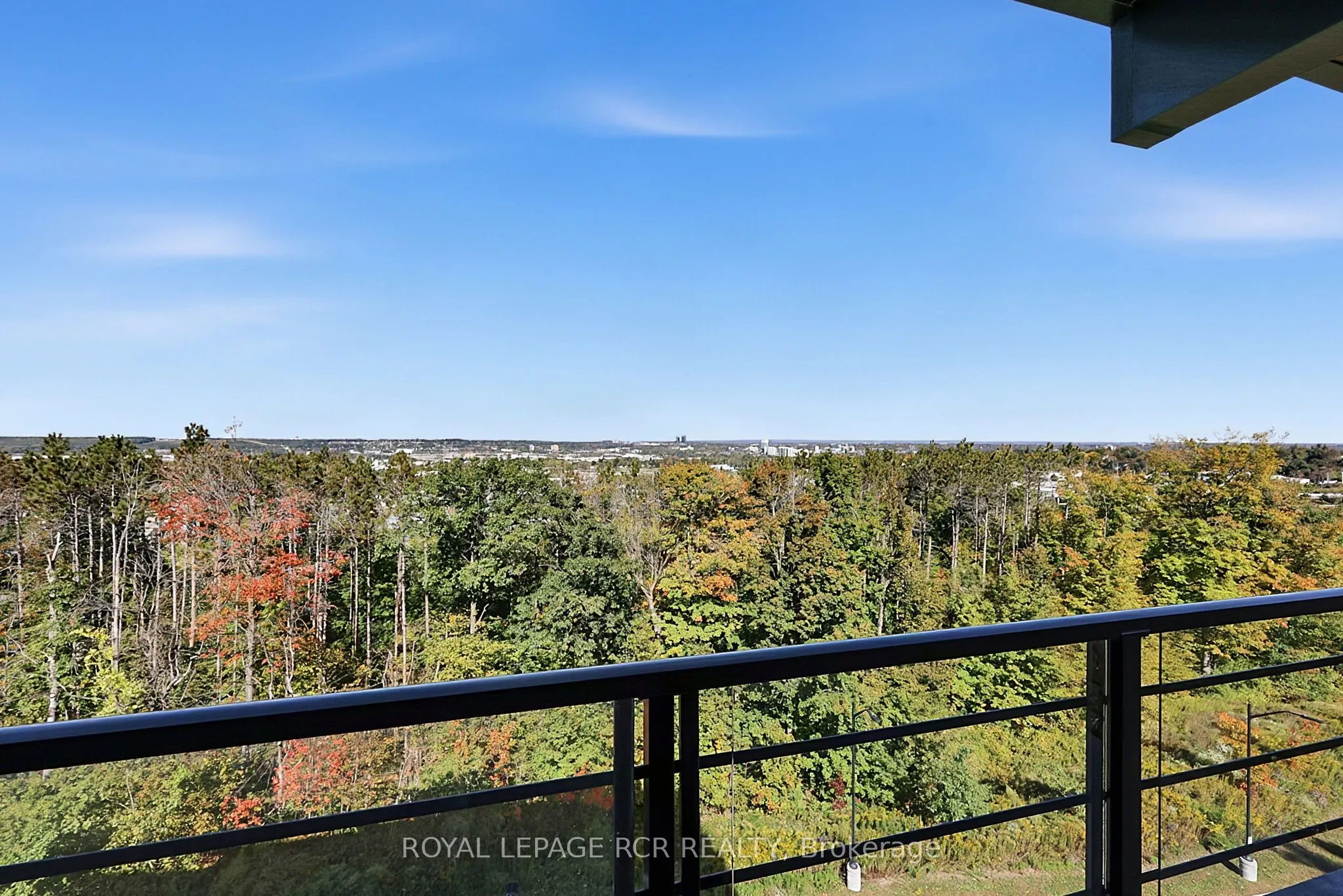 302 Essa Road #502