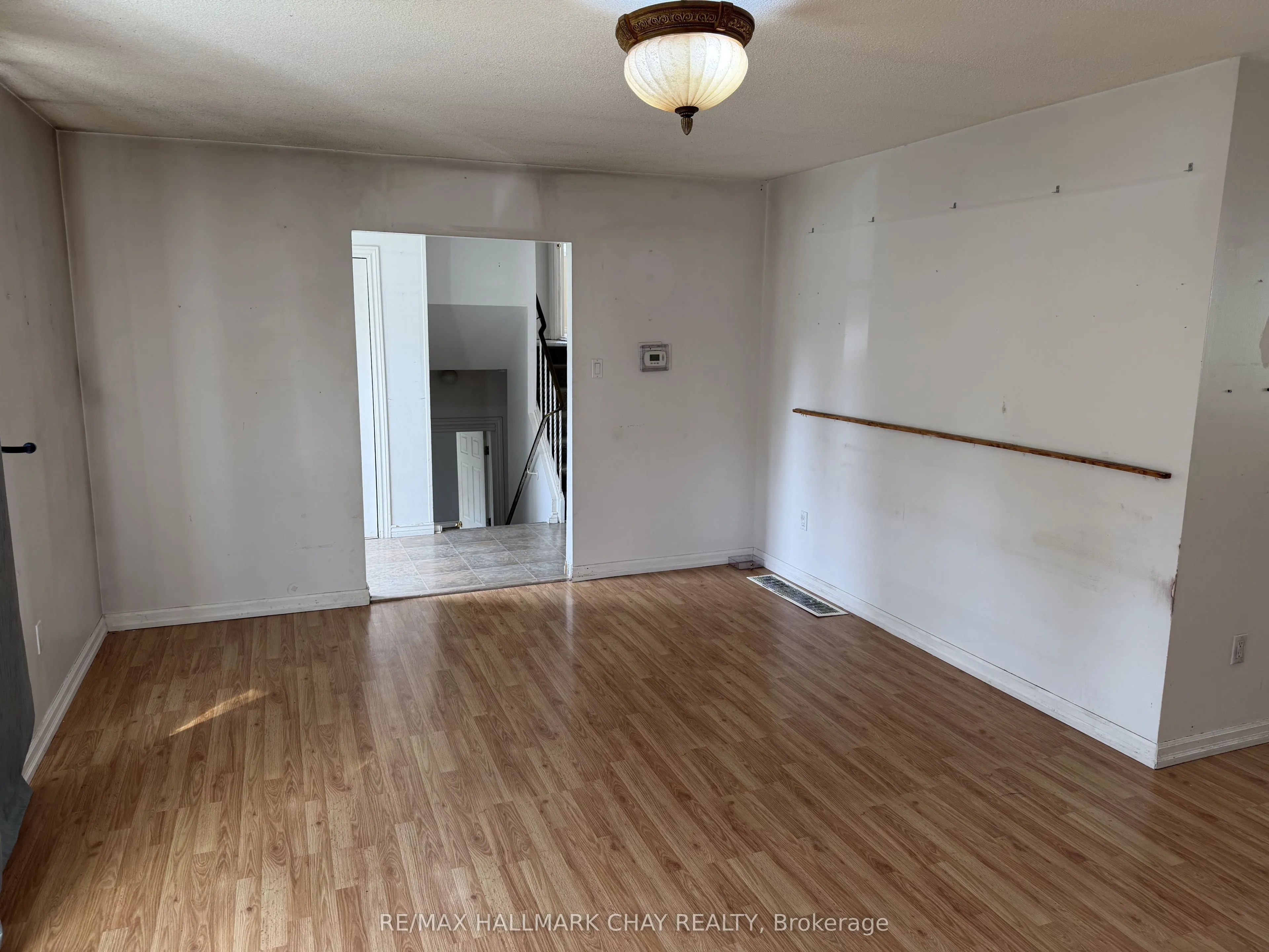 2 BIRCHWOOD Drive