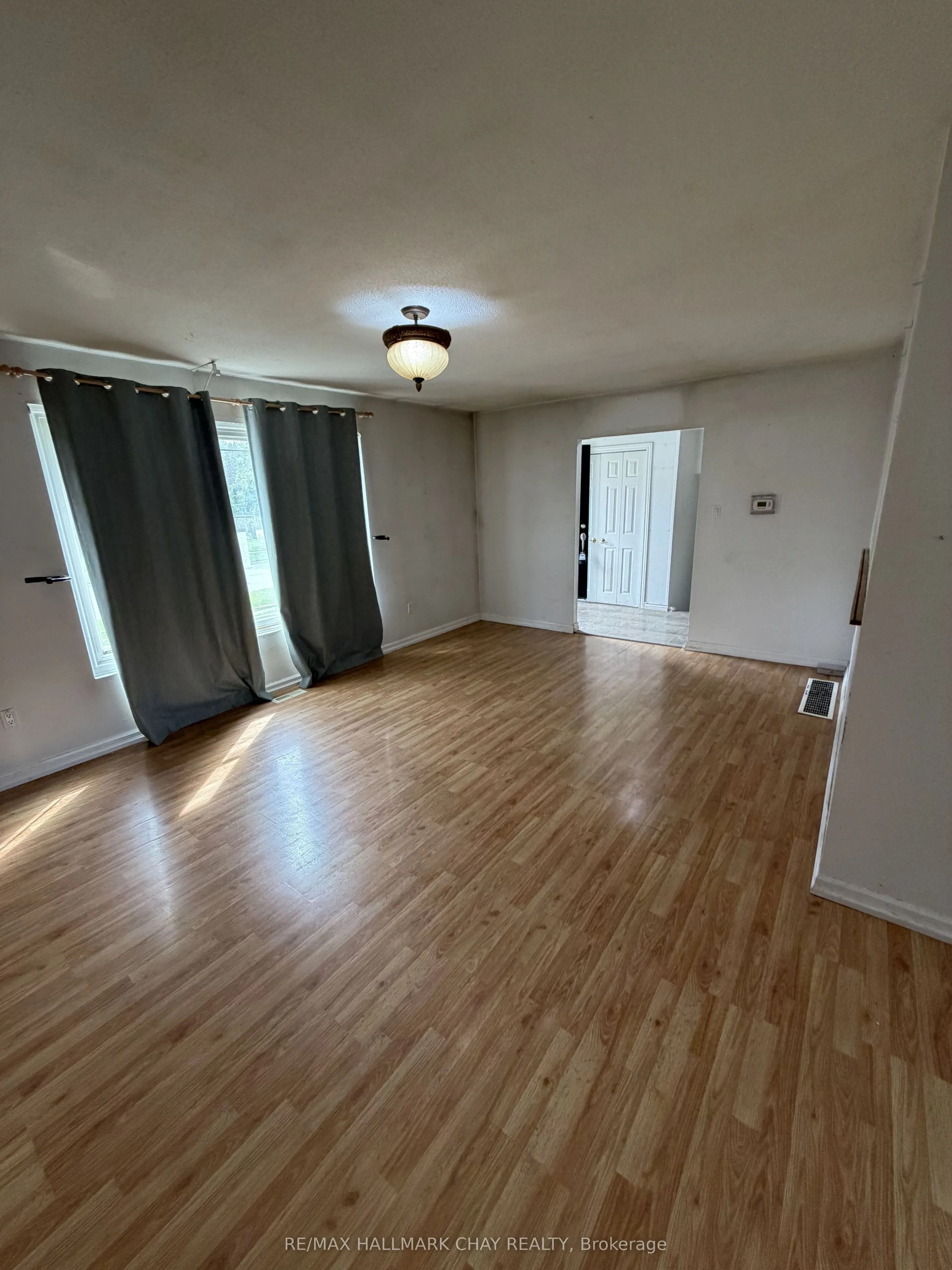2 BIRCHWOOD Drive