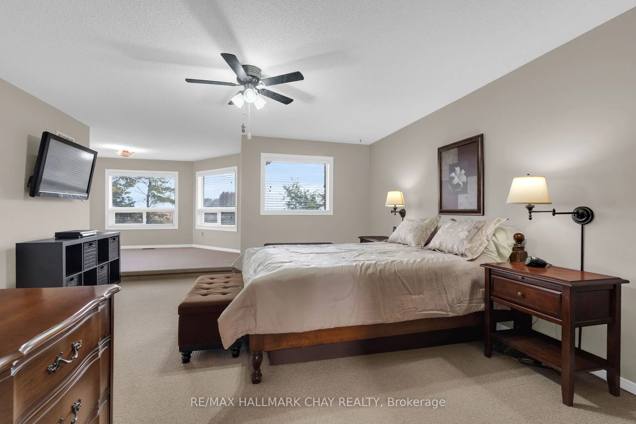 35 Grasett Crescent