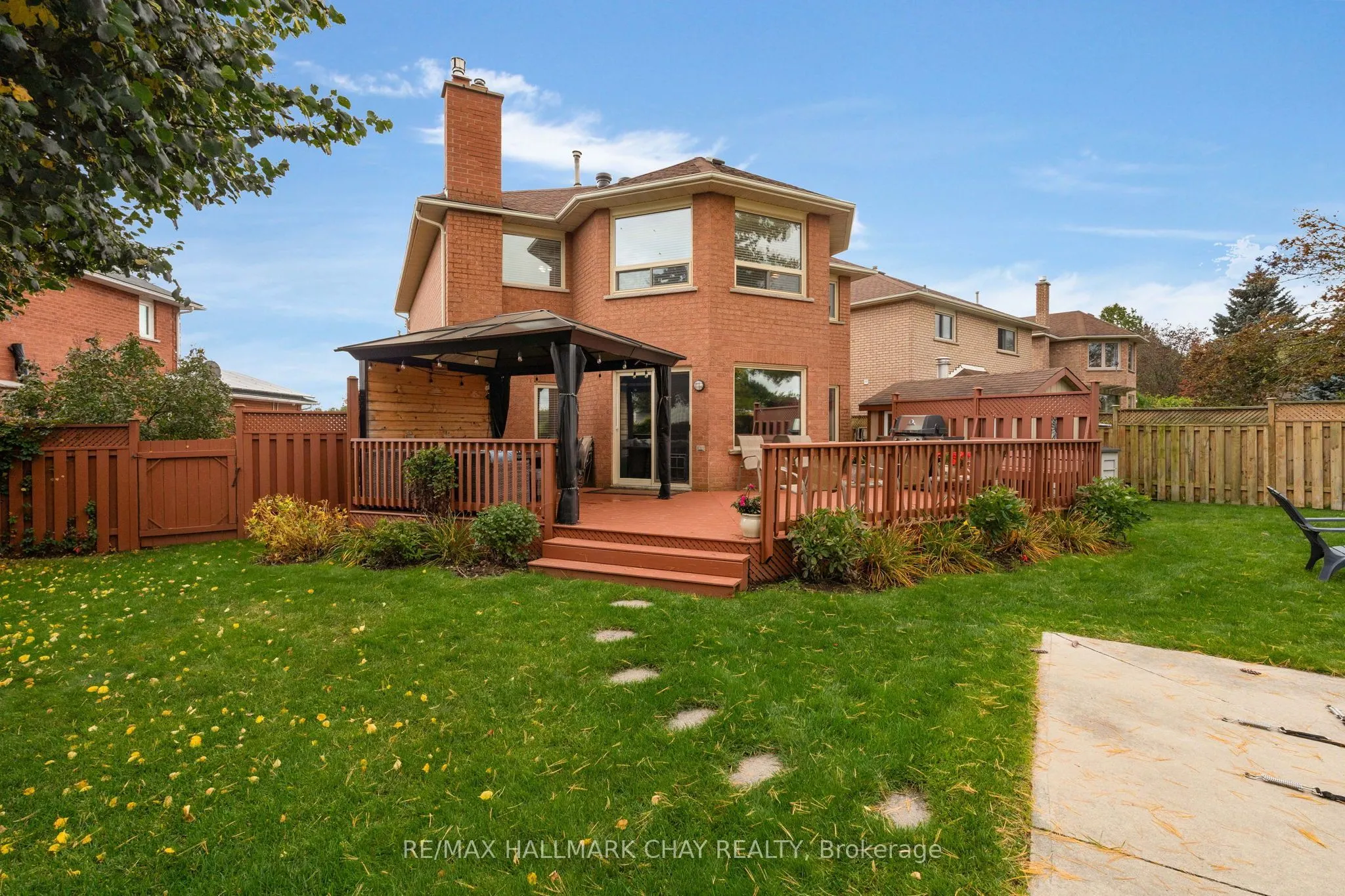 35 Grasett Crescent