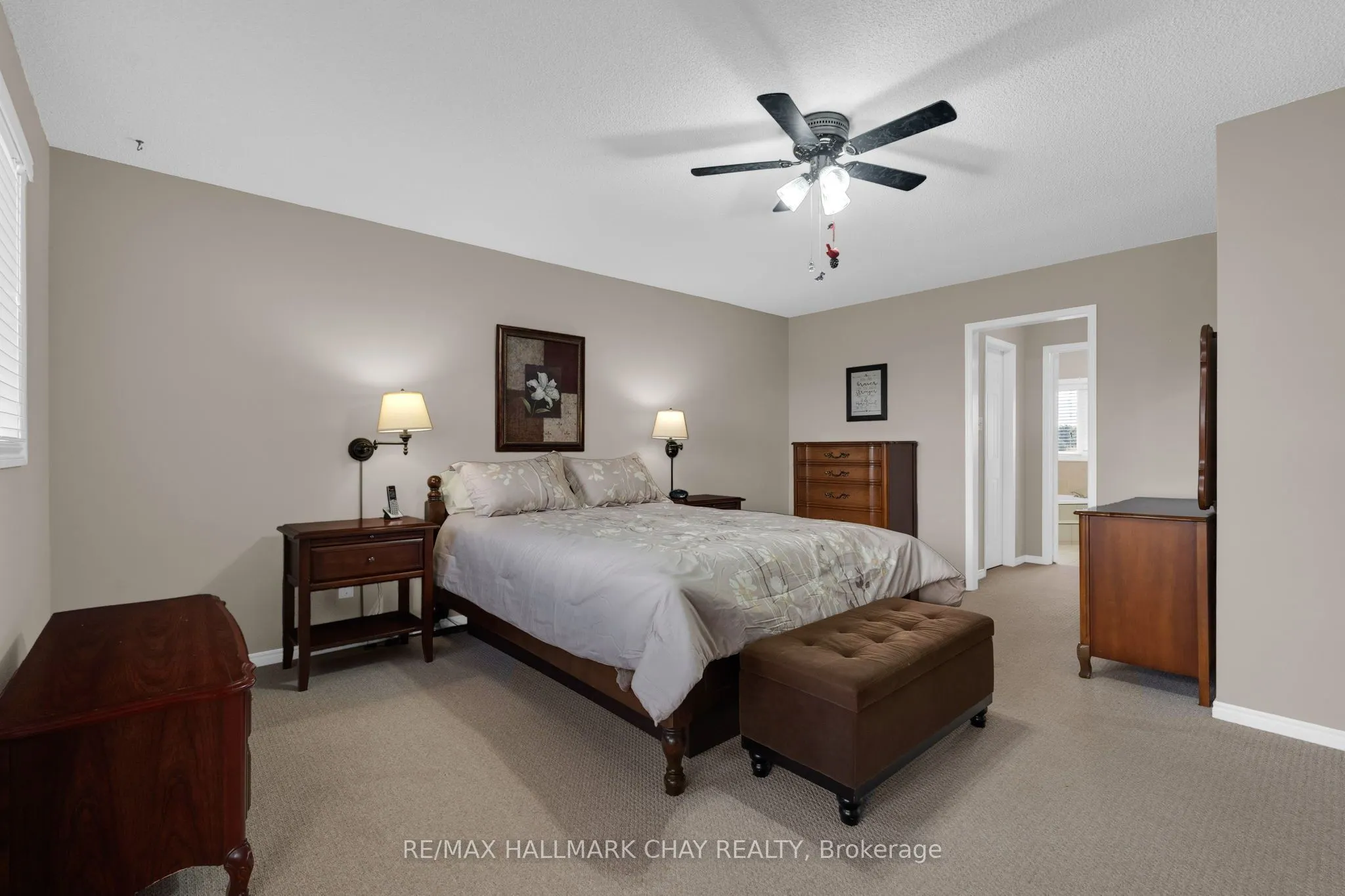 35 Grasett Crescent
