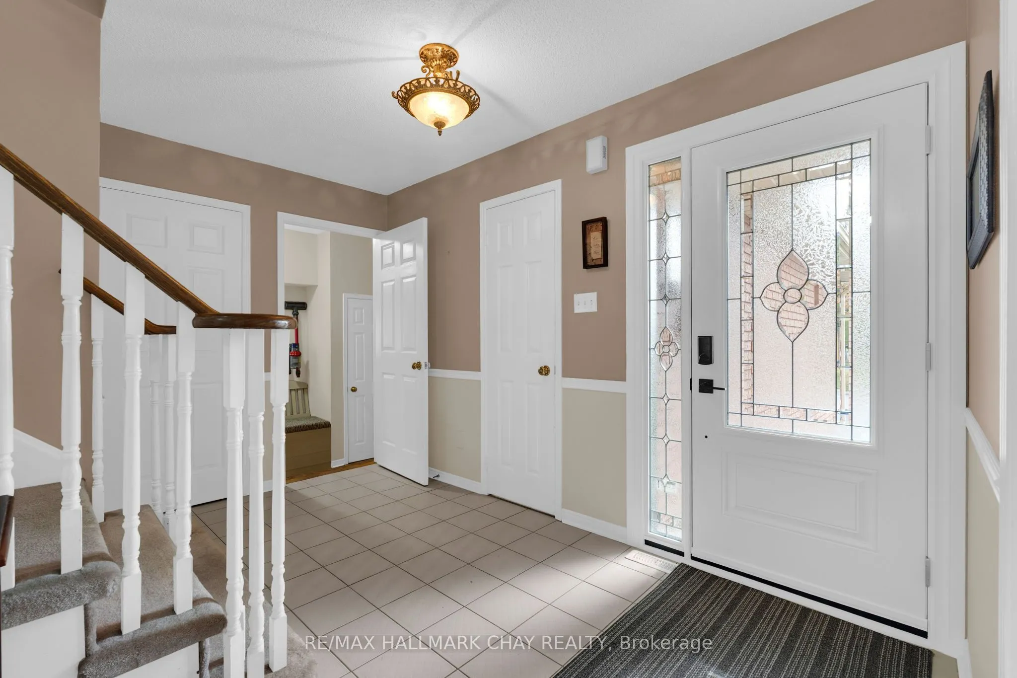 35 Grasett Crescent