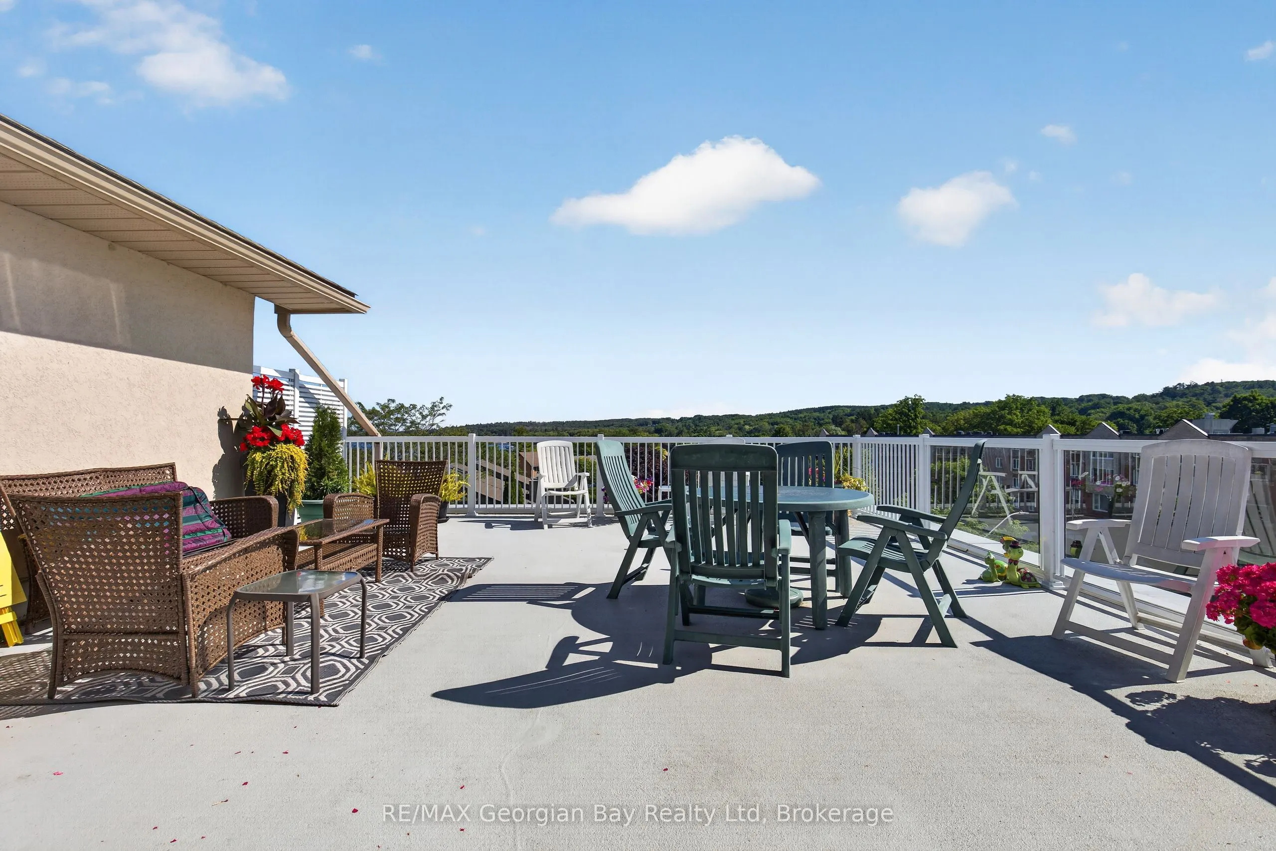 4 Beck Boulevard #307