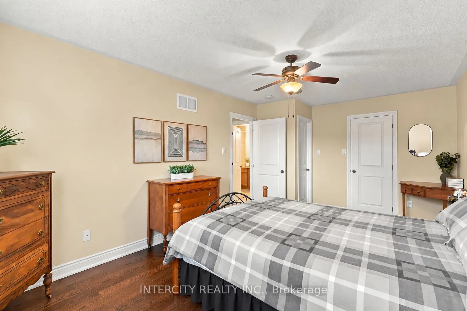 491 Shewfelt Crescent
