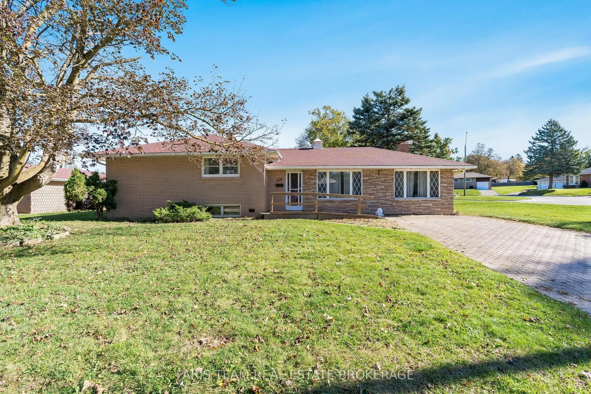 82 Oakley Park Square