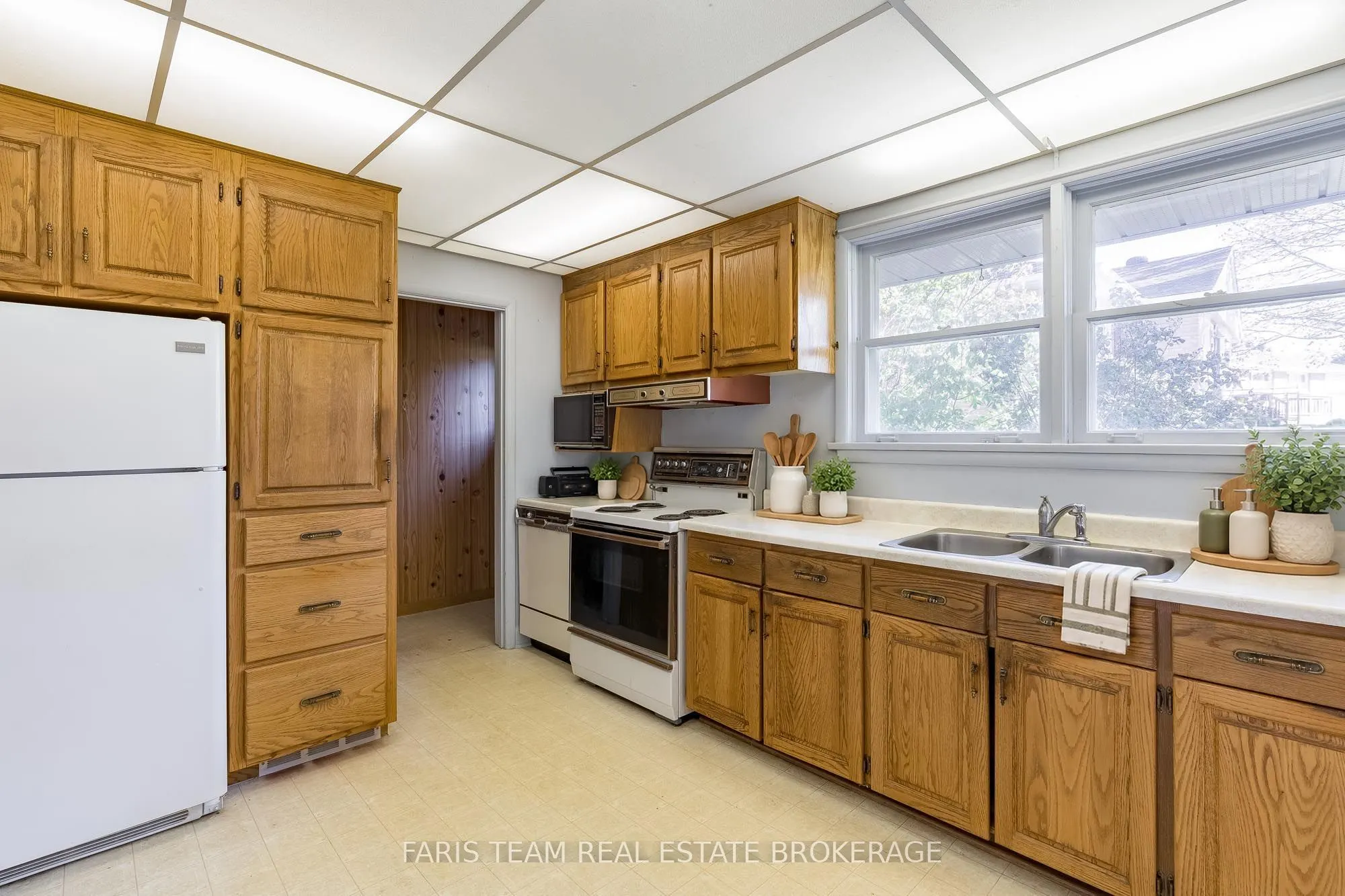 82 Oakley Park Square