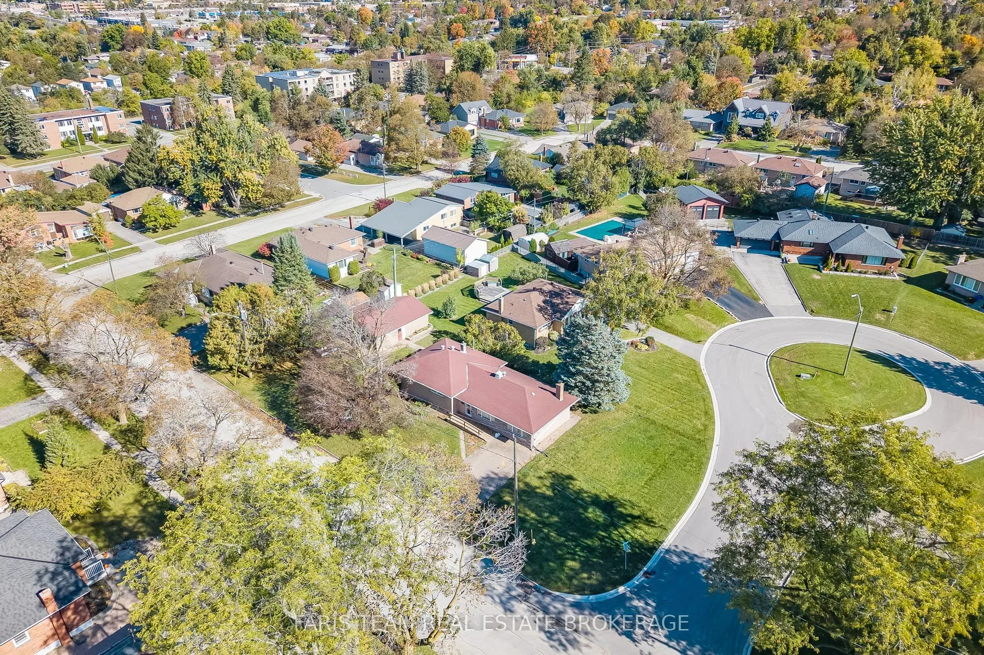 82 Oakley Park Square