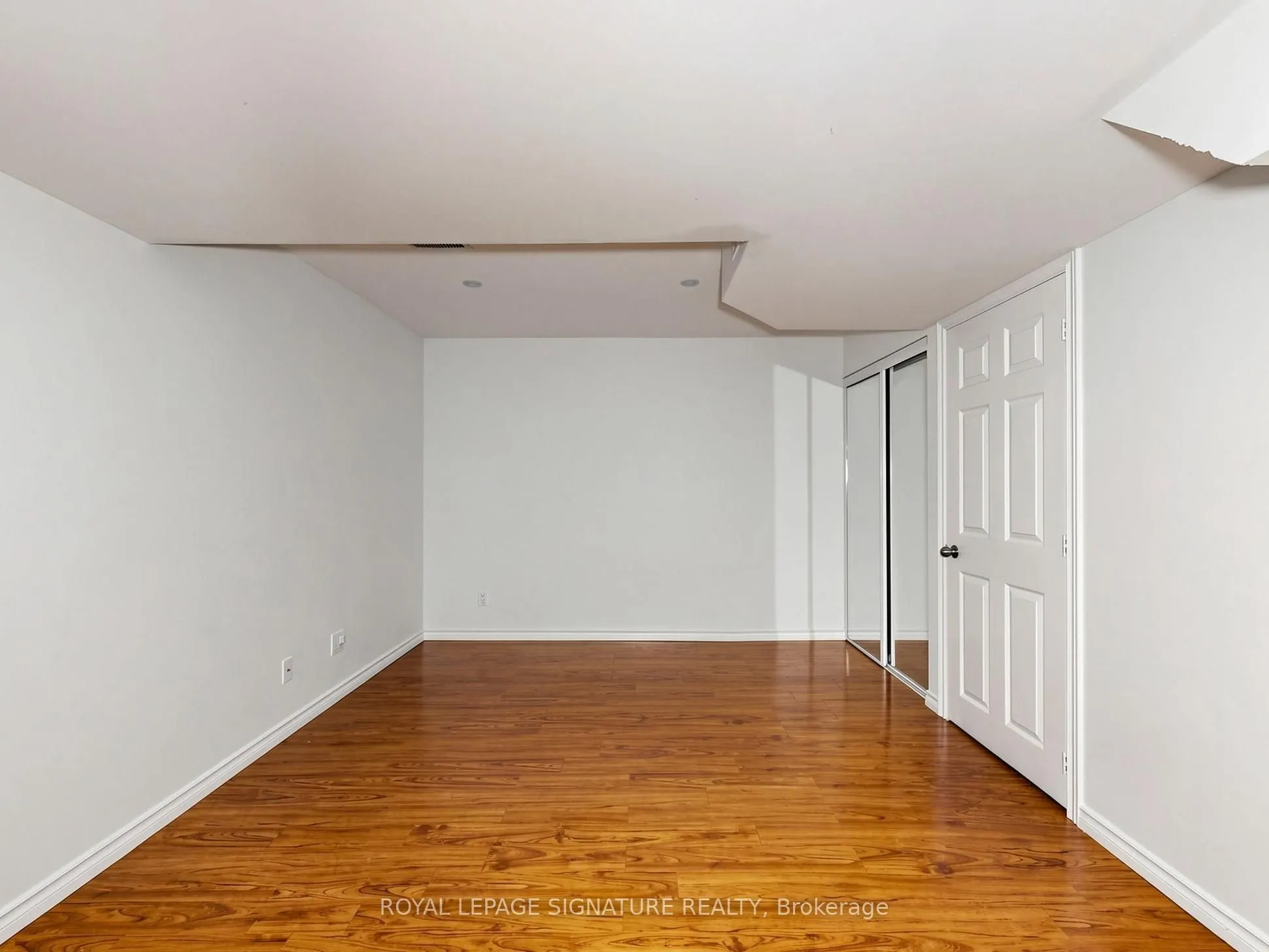 75 Prince William Way #6