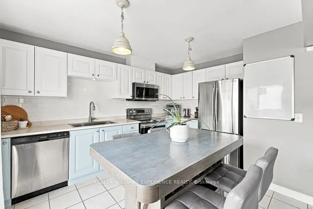 800 West Ridge Boulevard #121