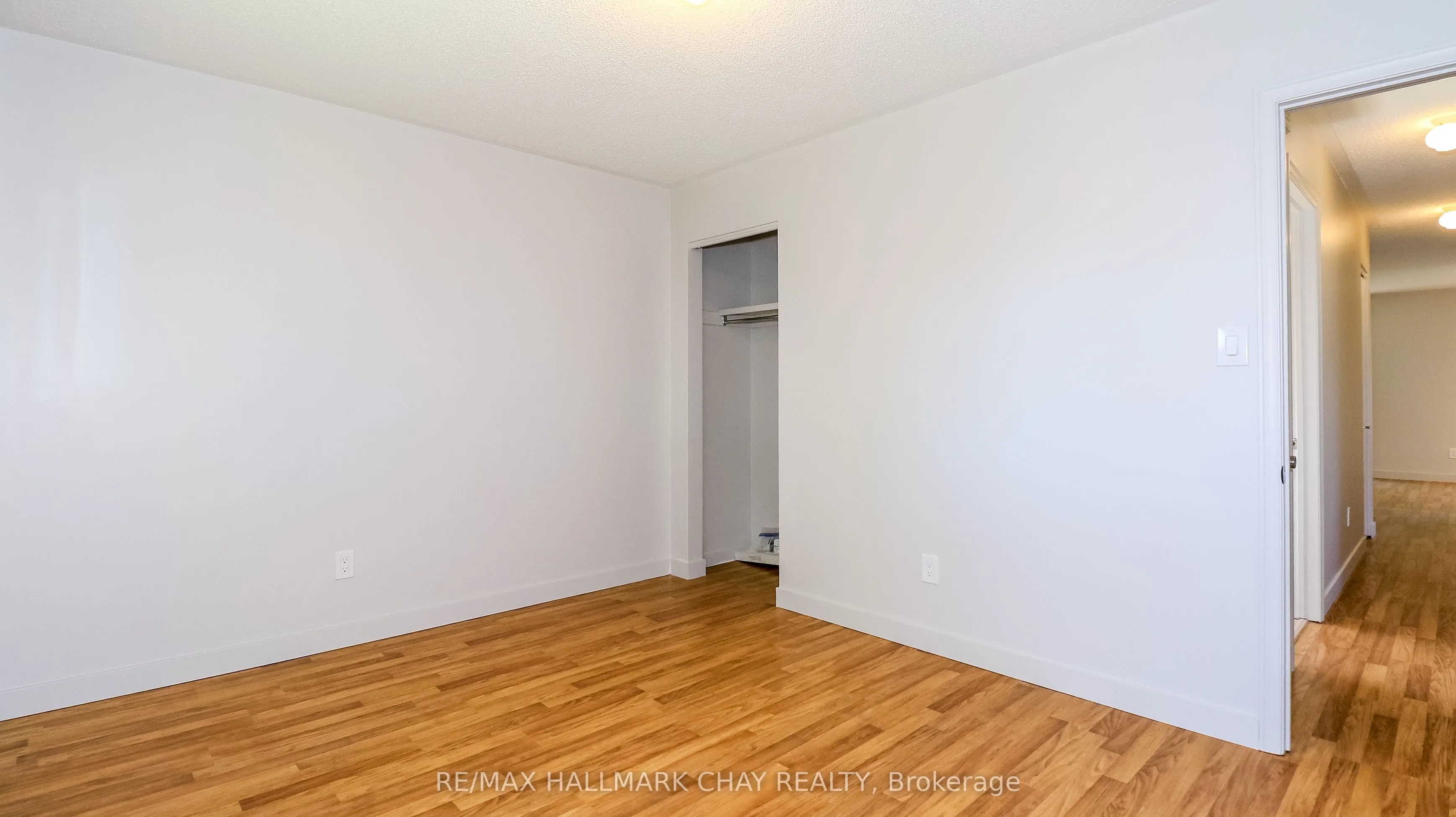 9 Bronte Crescent