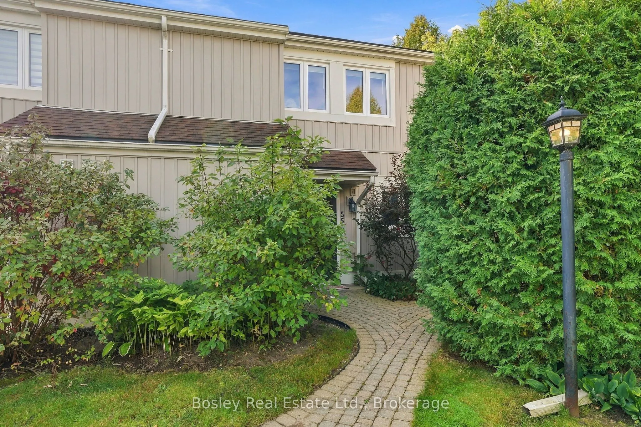 552 Oxbow Crescent #32
