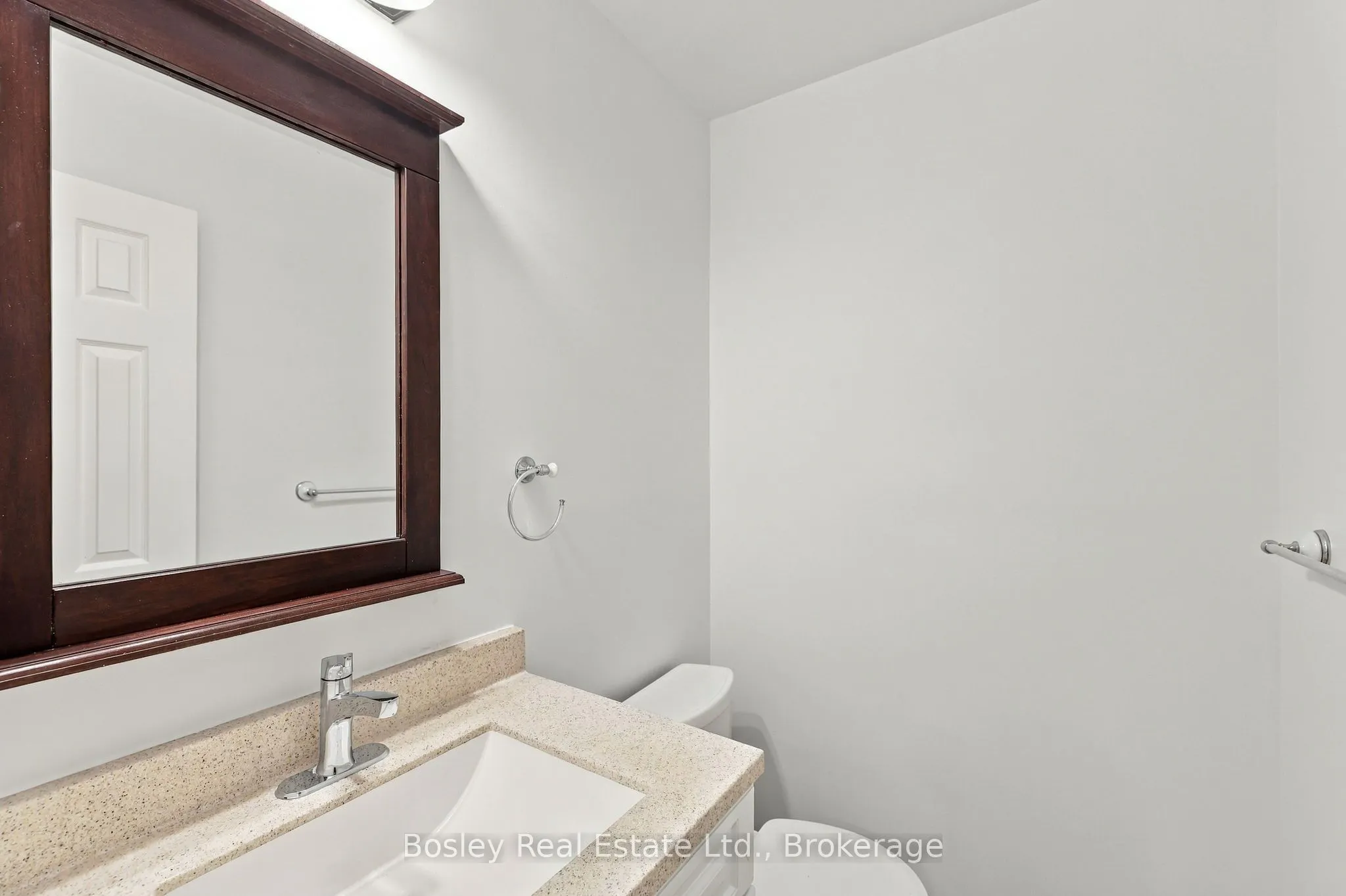 552 Oxbow Crescent #32