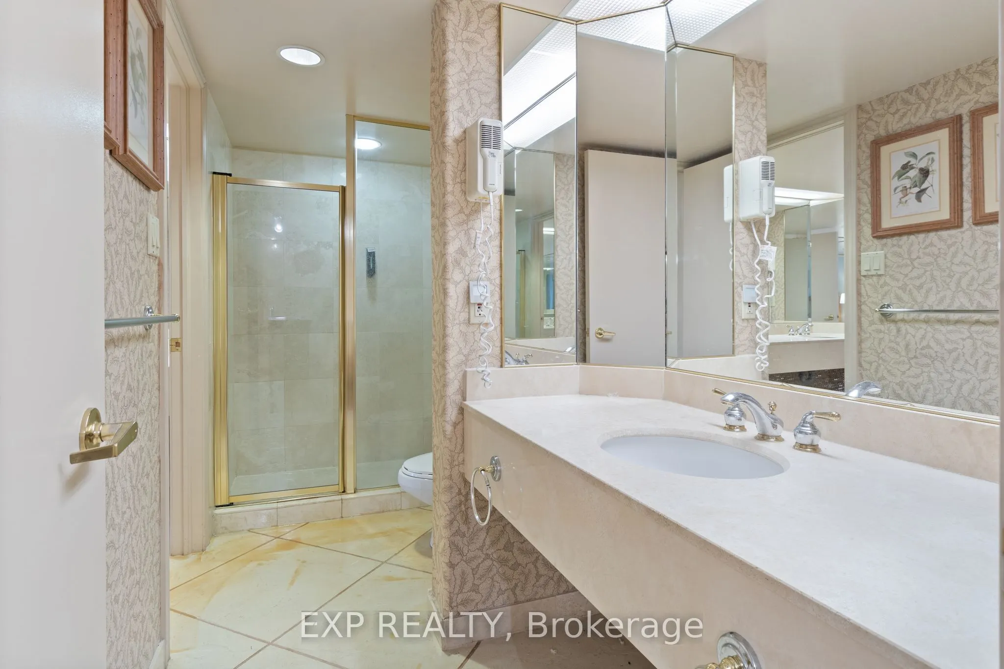 90 Highland Drive #2328/2329