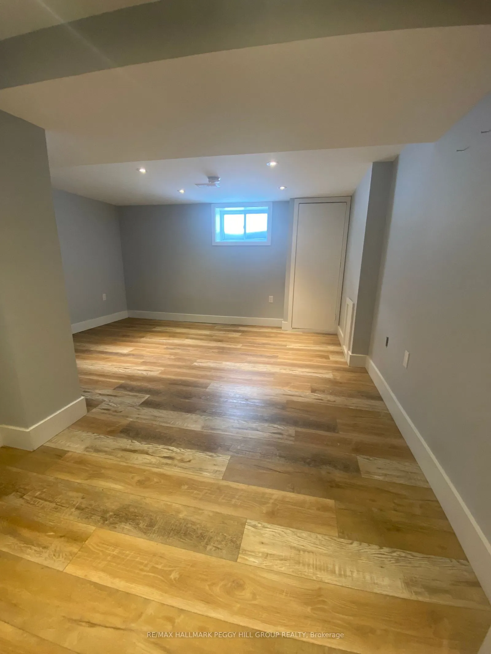 148 Penetang Street #Lower