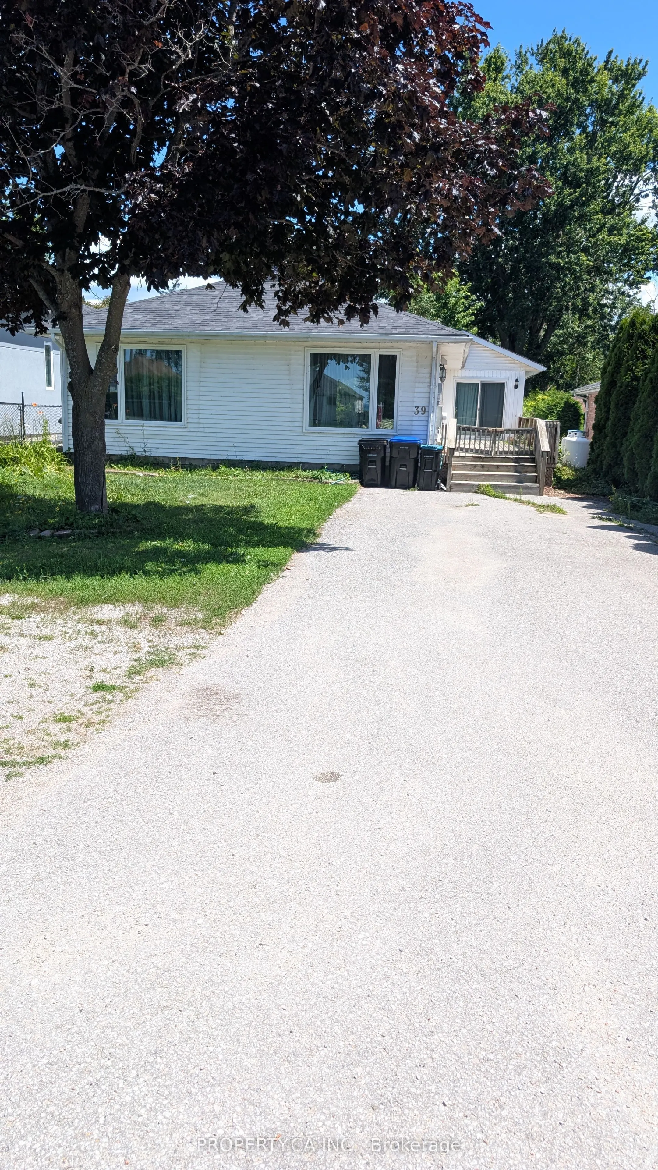 39 Lake Avenue