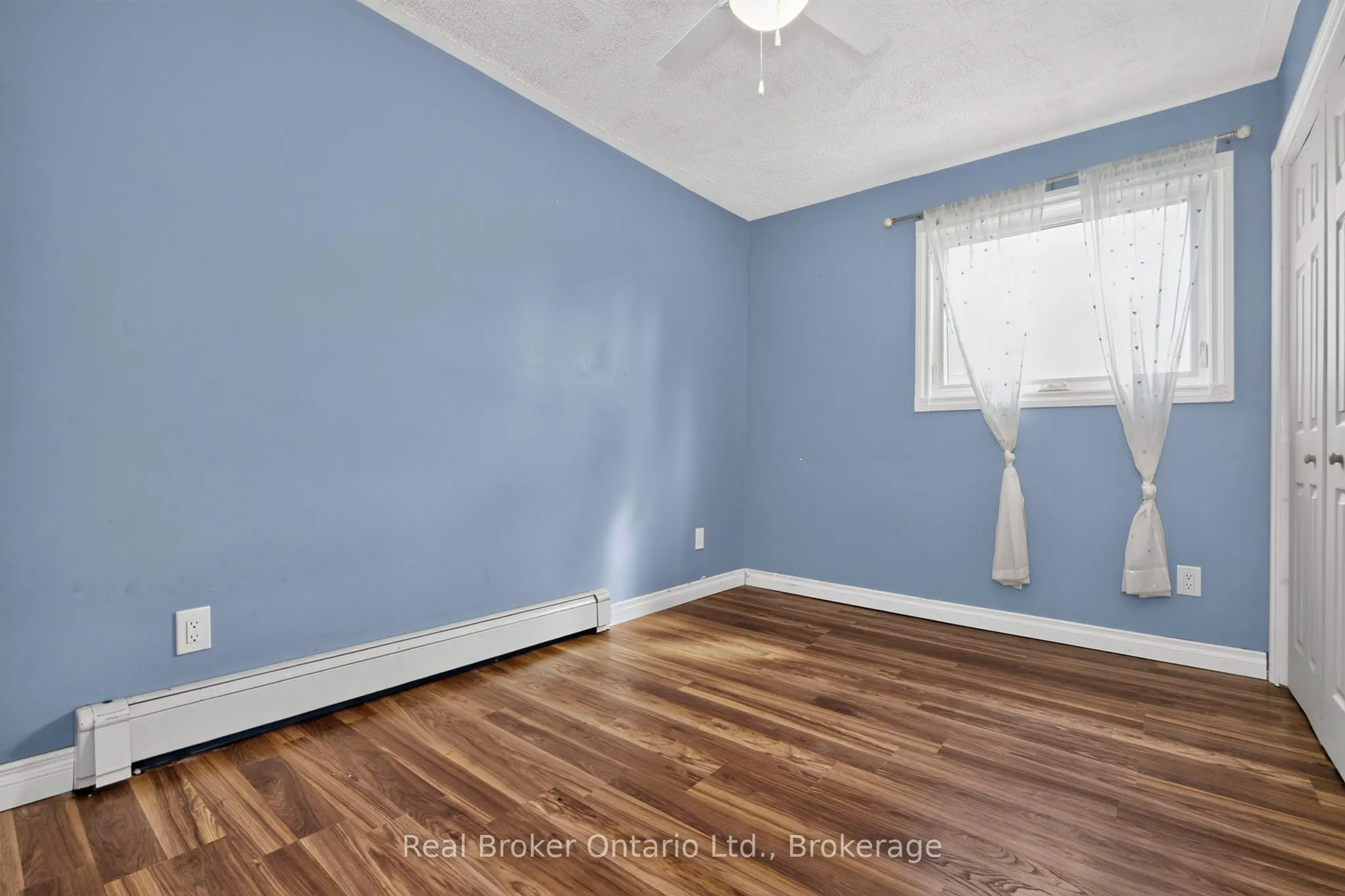 320 Lafontaine Road W