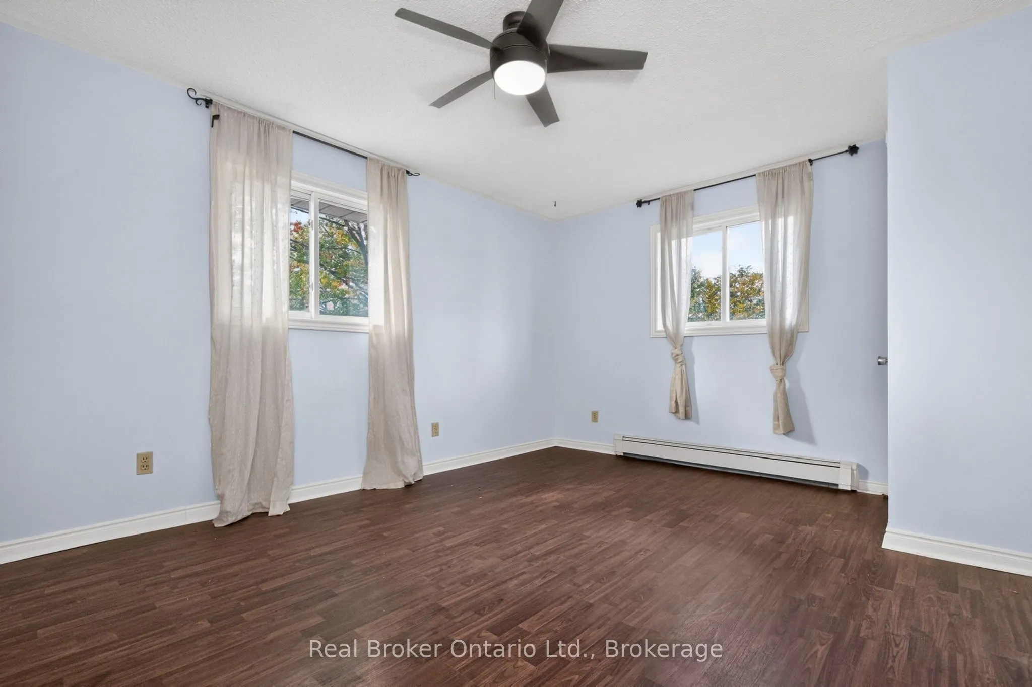 320 Lafontaine Road W