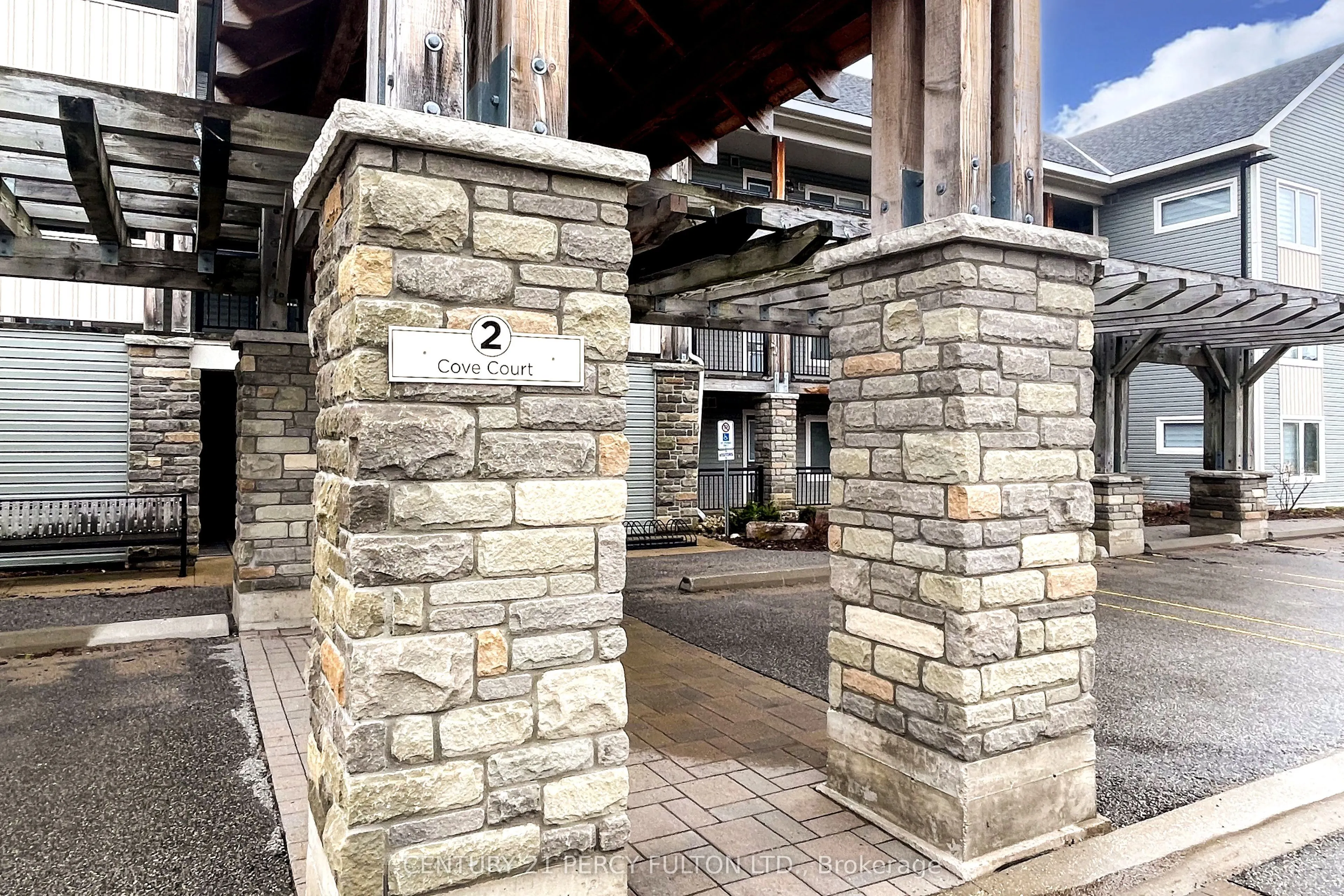 2 Cove Court #107