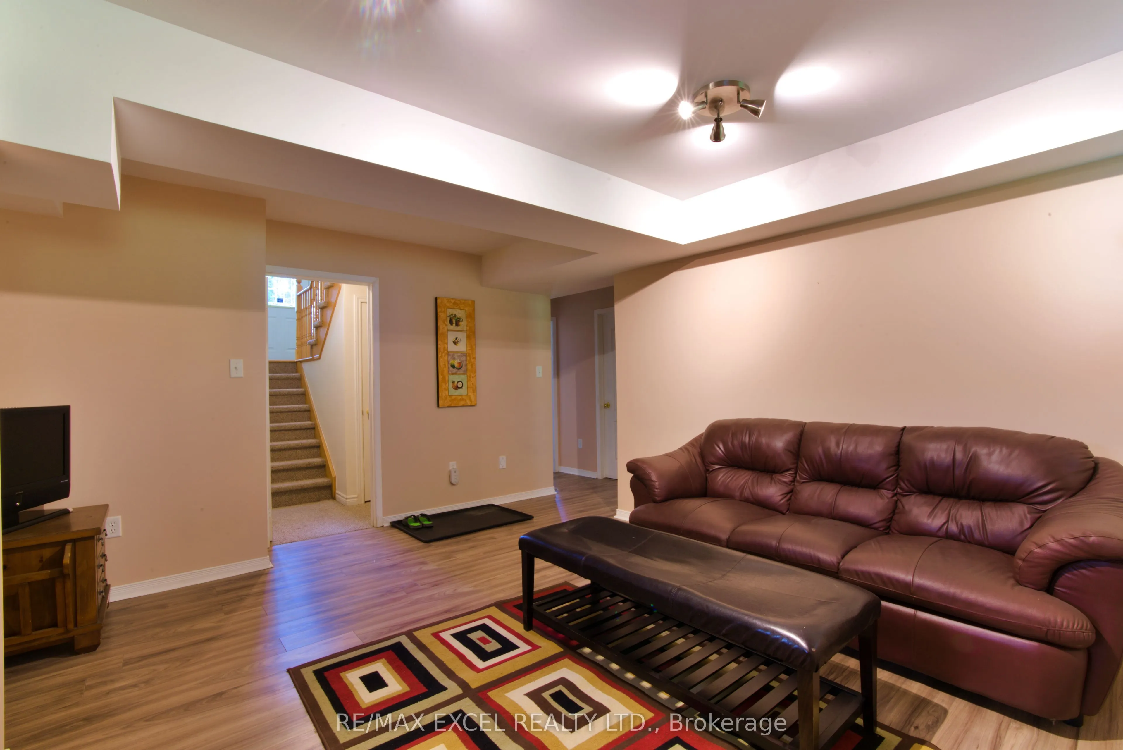 12 Cardinal Way