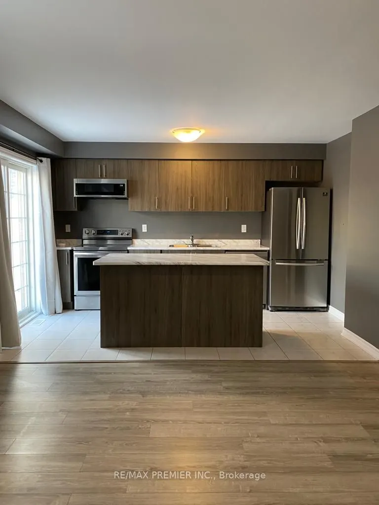 6 Andean Lane