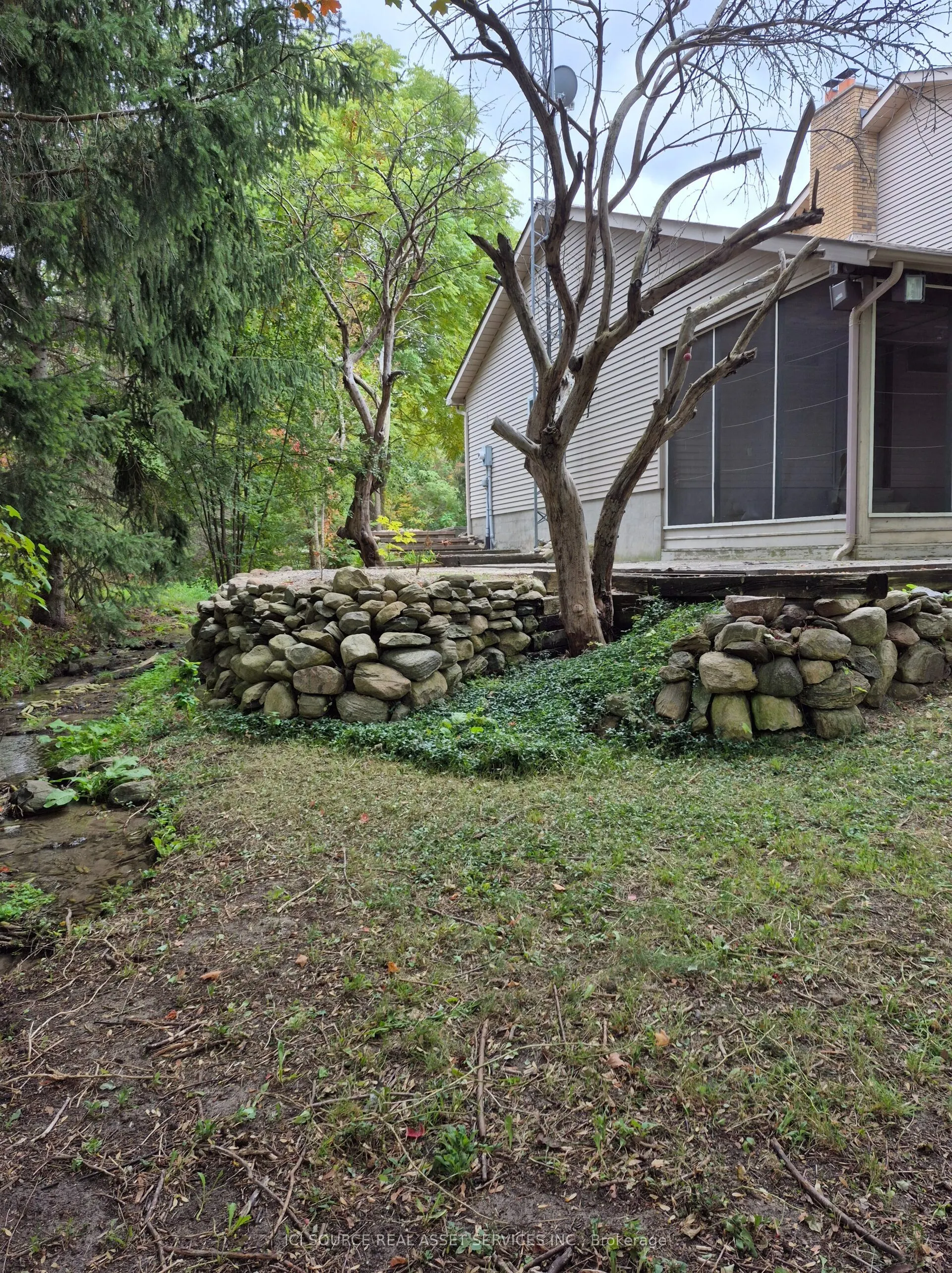 2100 Snow Valley Road