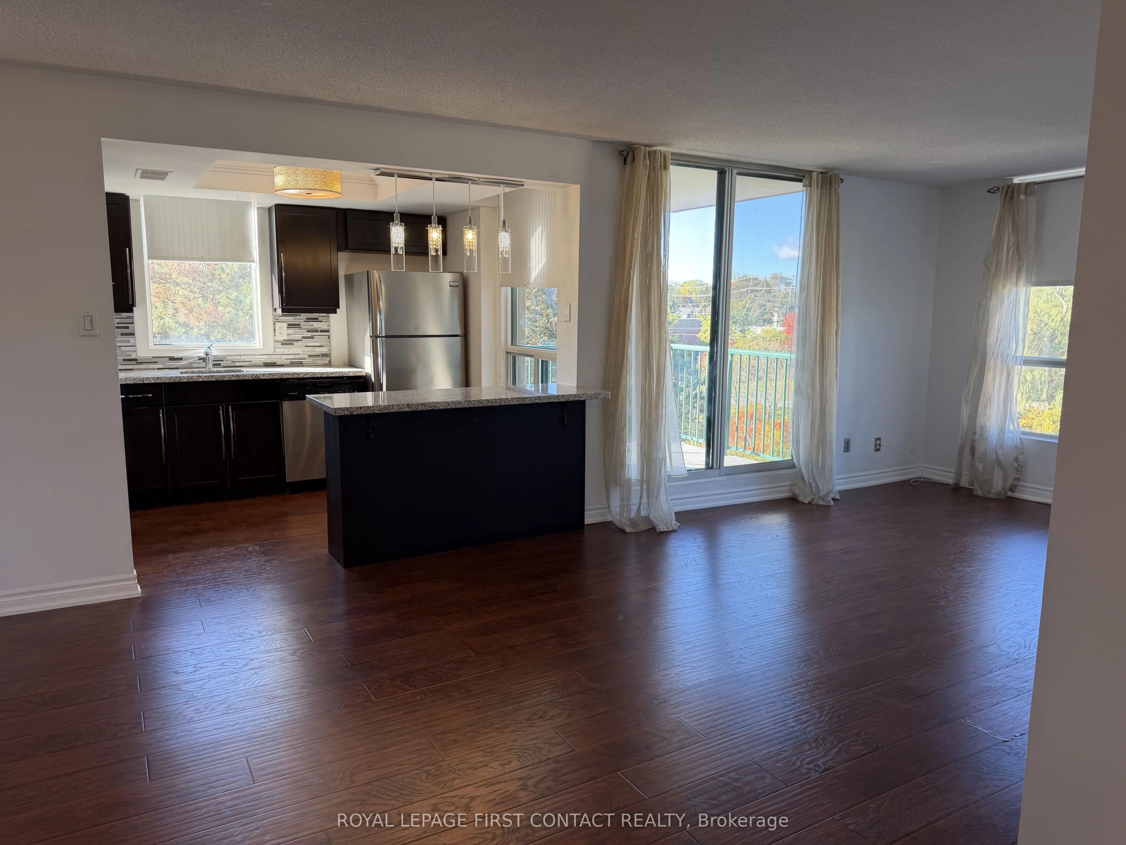 75 Ellen Street #403