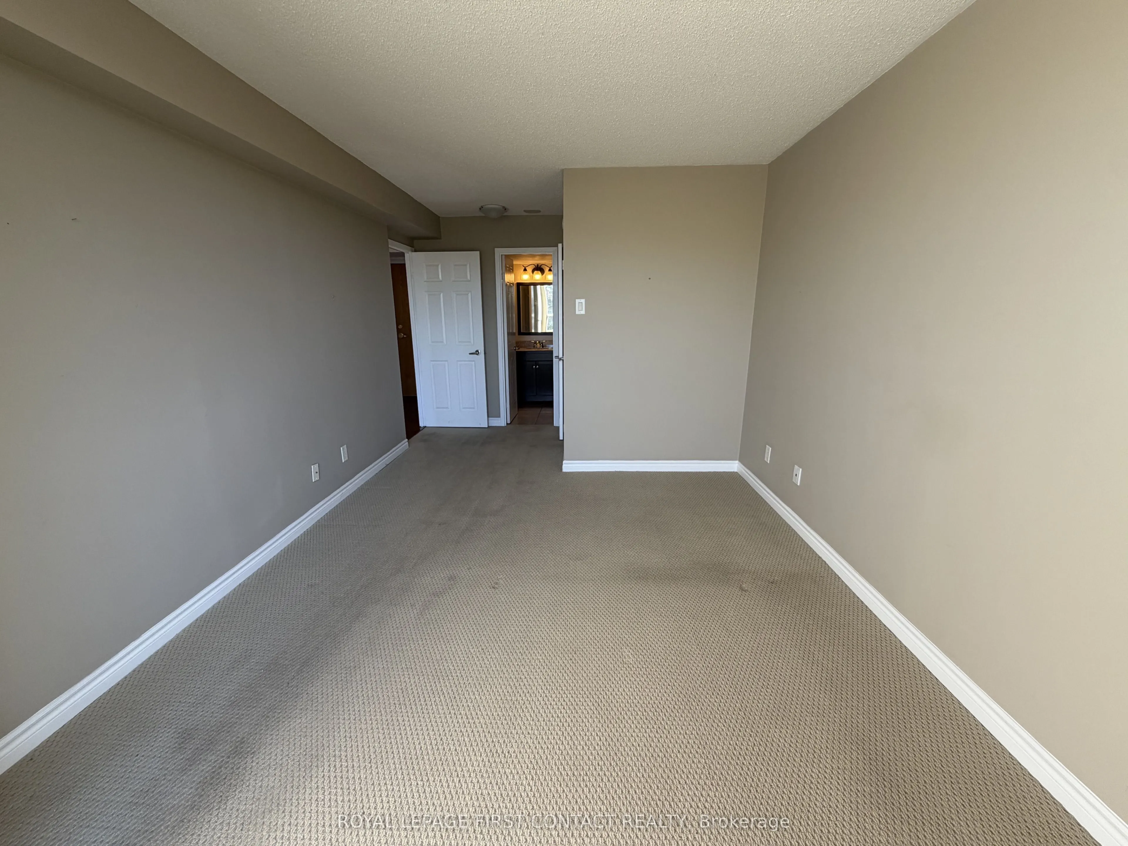 75 Ellen Street #403