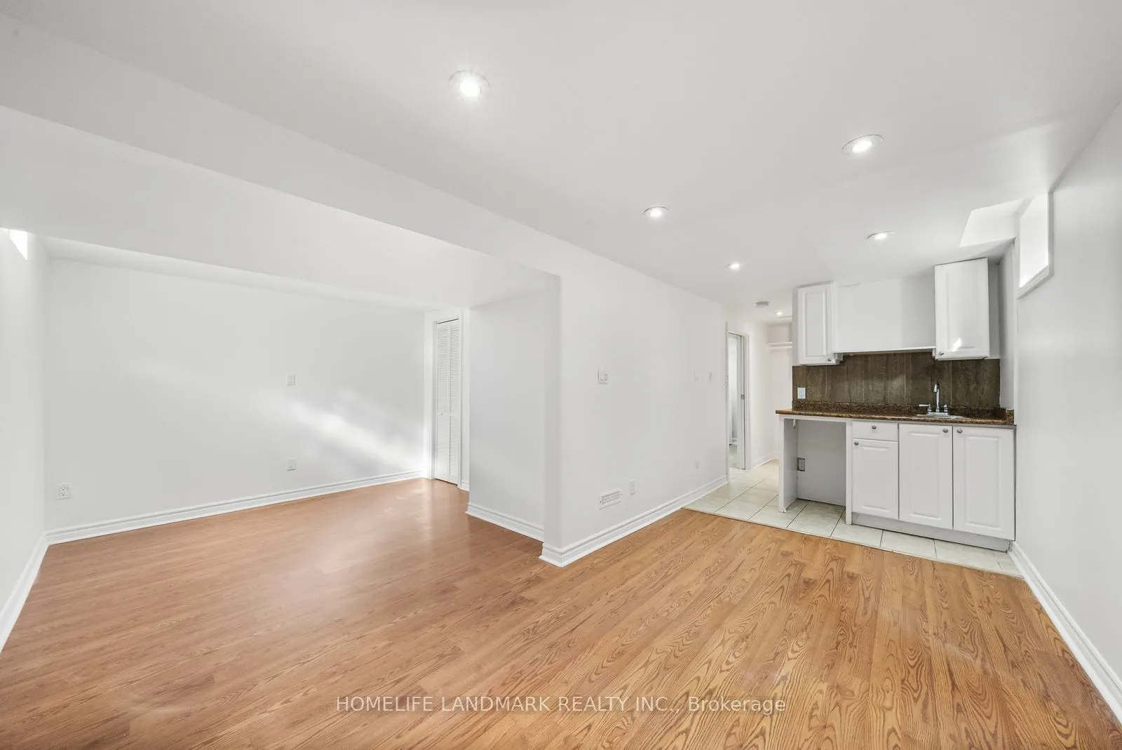 39 D'ambrosio Drive