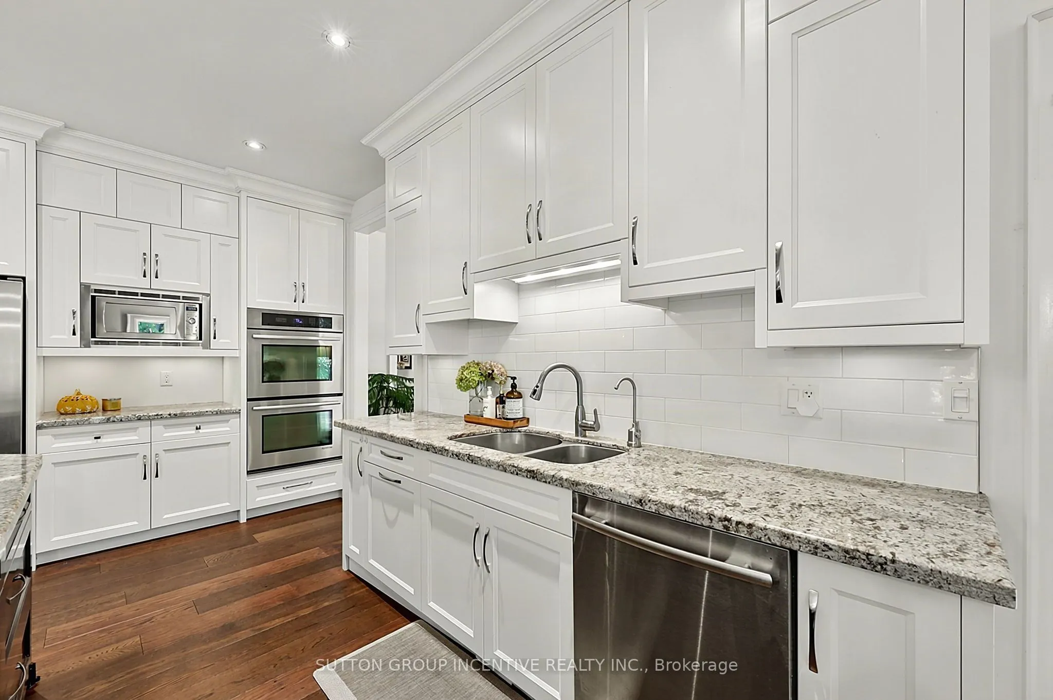 18 WENDAT Trail