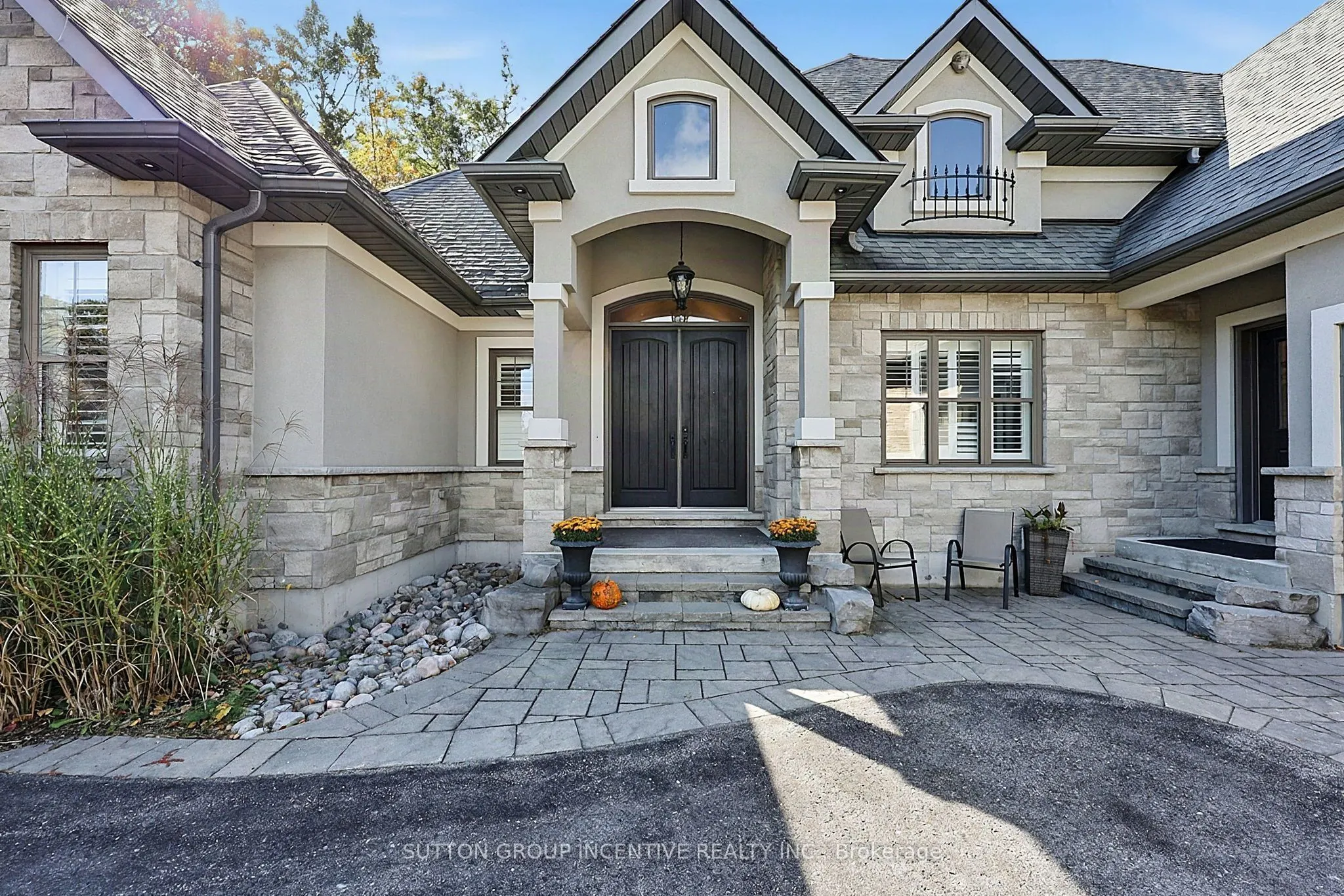 18 WENDAT Trail