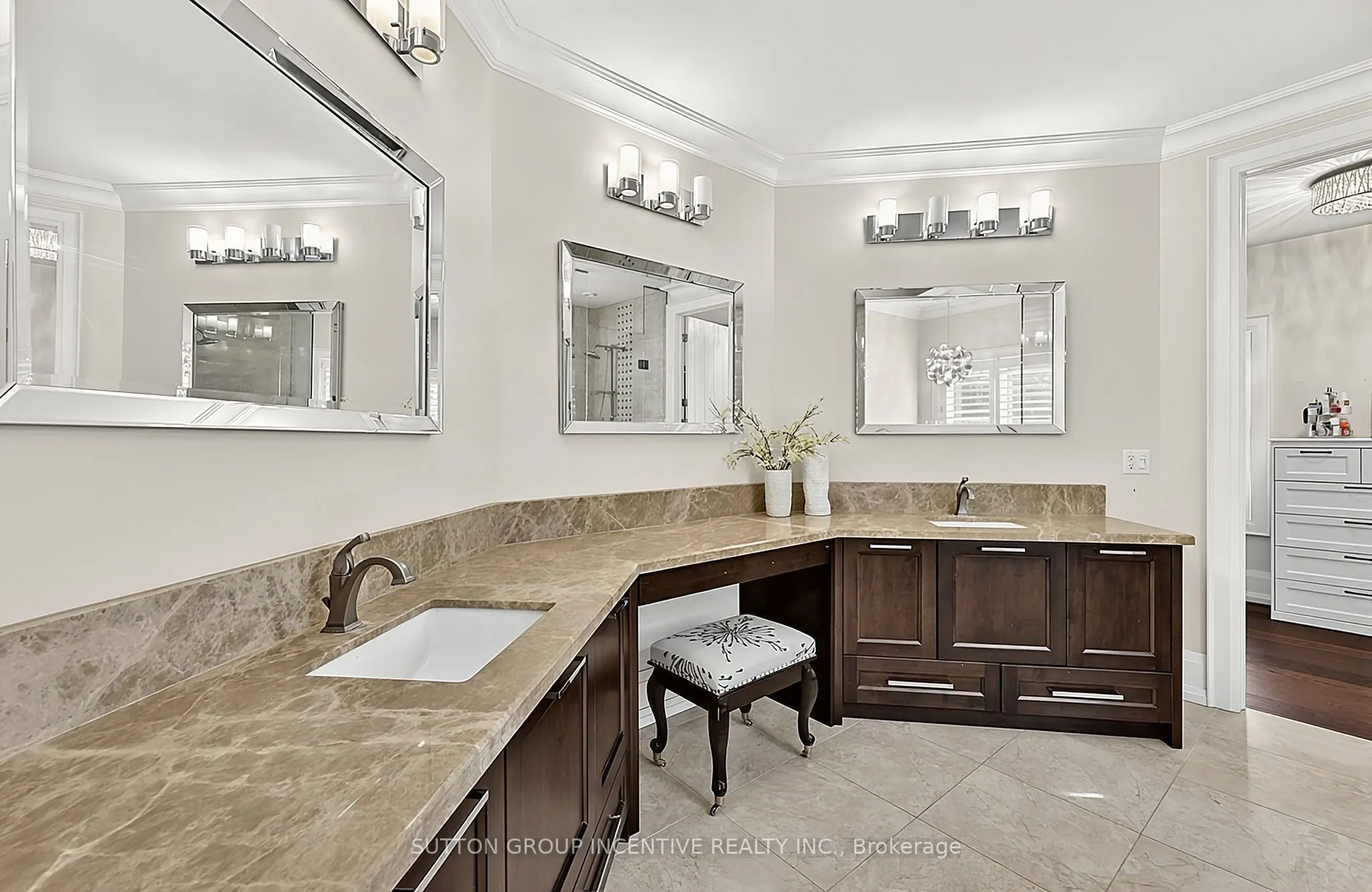 18 WENDAT Trail