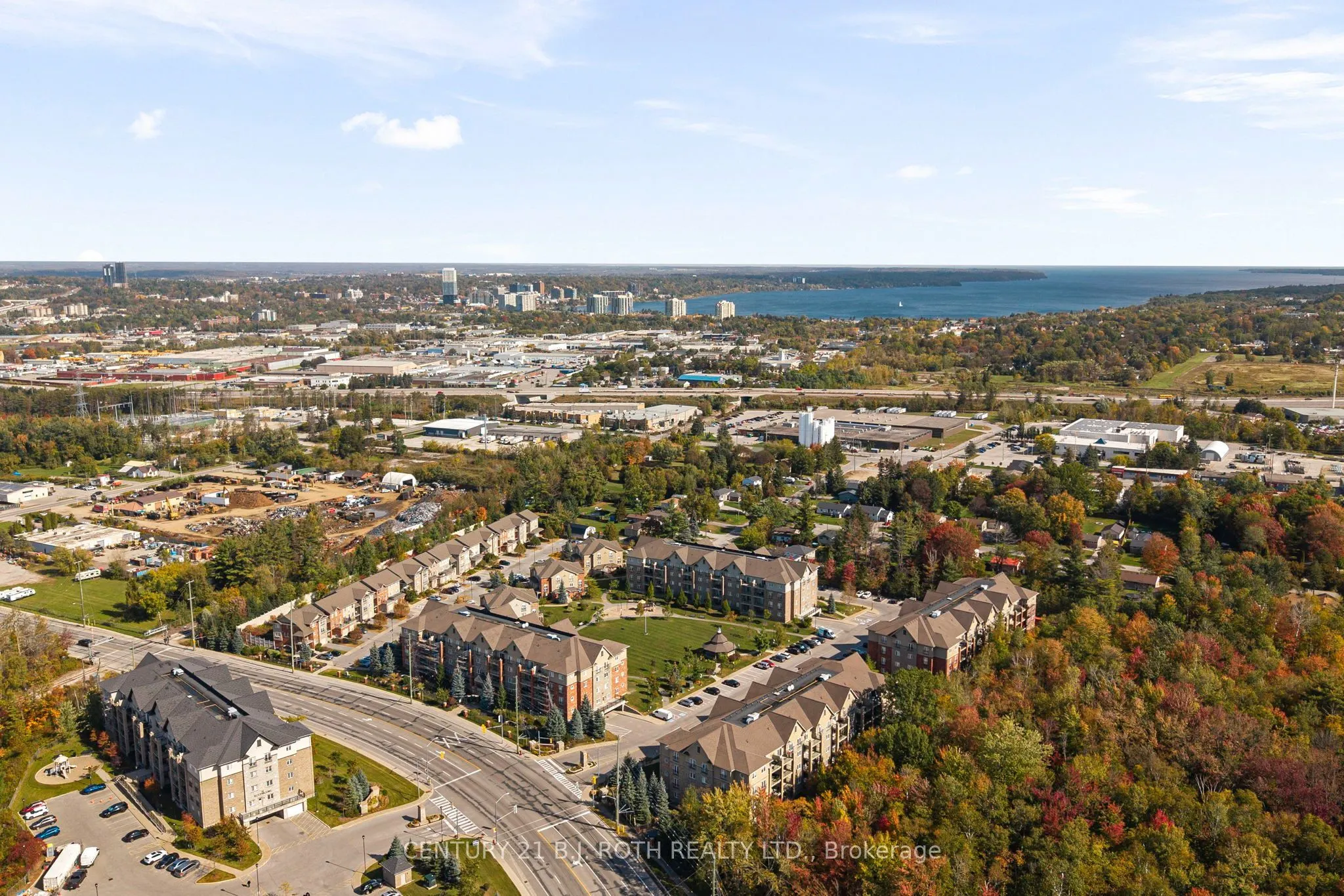 41 Ferndale Drive S #303