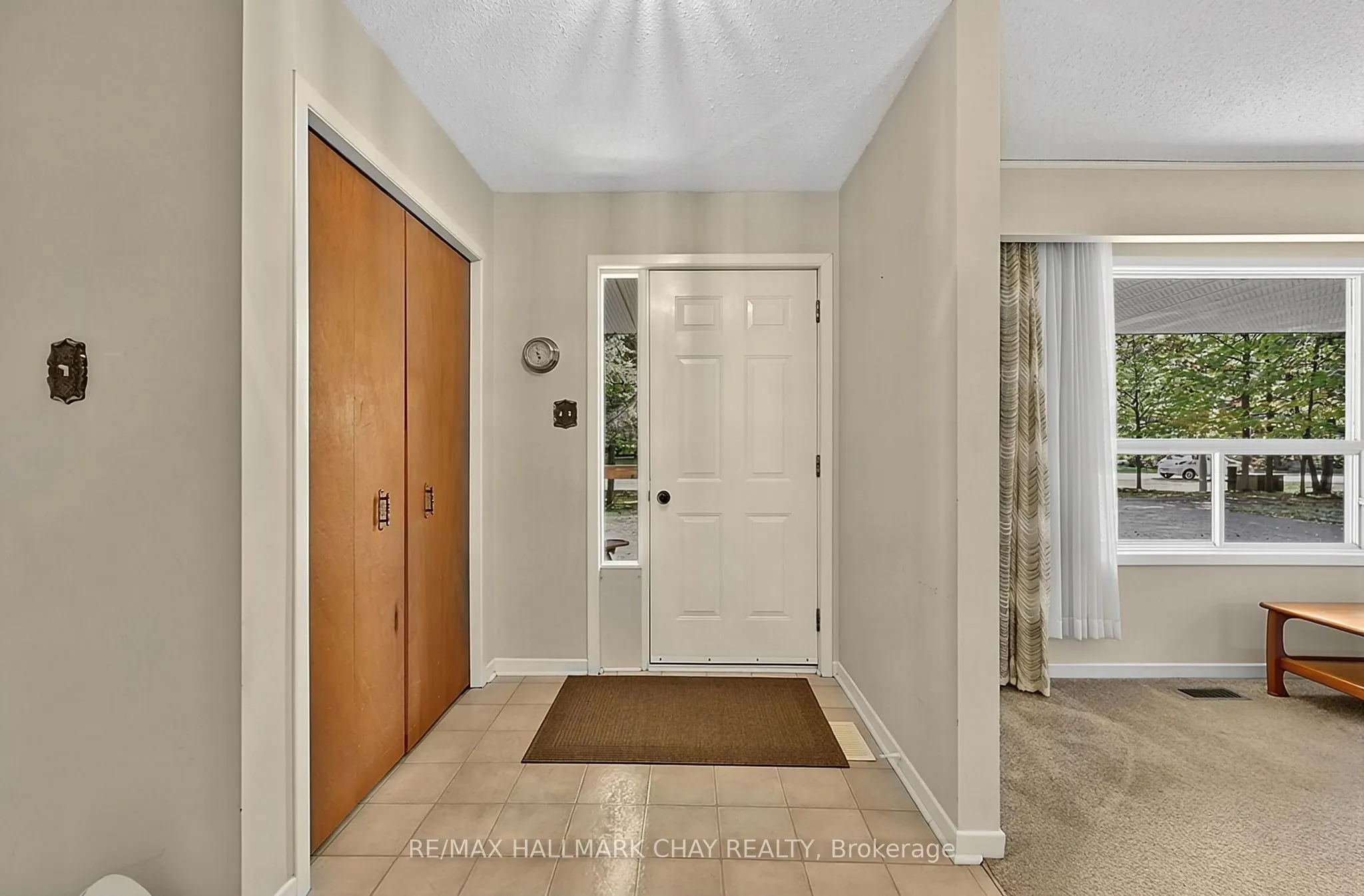 4 Binnie Drive